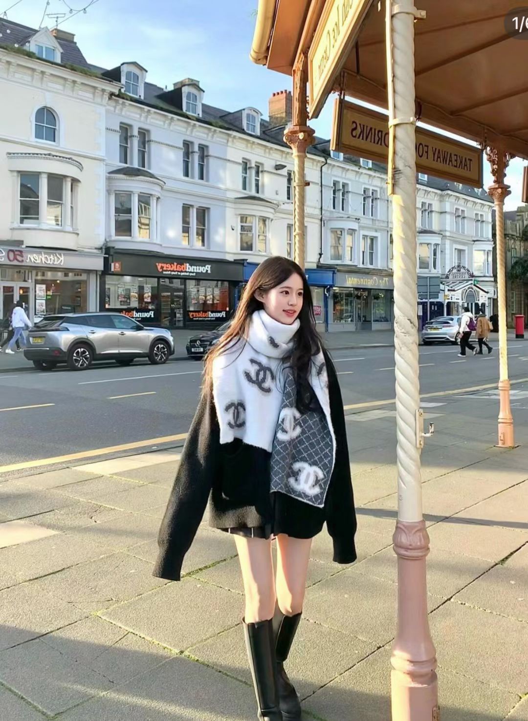 P高版本来啦👍👍升级款啦（质量升级，尺寸加宽）👍👍香奈儿专柜新款【小香刺绣披肩】💖💖美翻了[流泪]御用殿