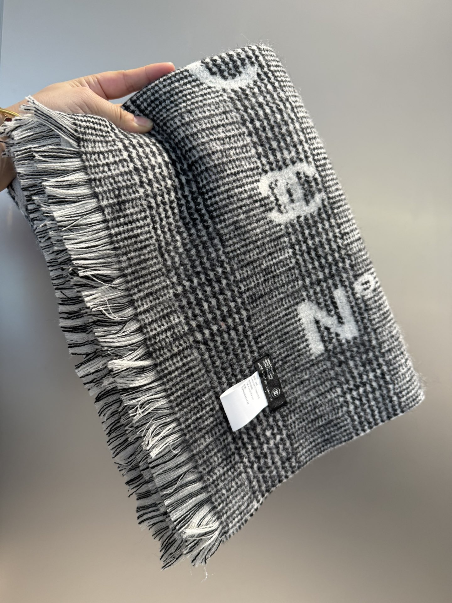 P香奶奶24年新款，24cocoChanel系列，被誉为24年香奶奶最好看的一款，最值得入手的一条，一面