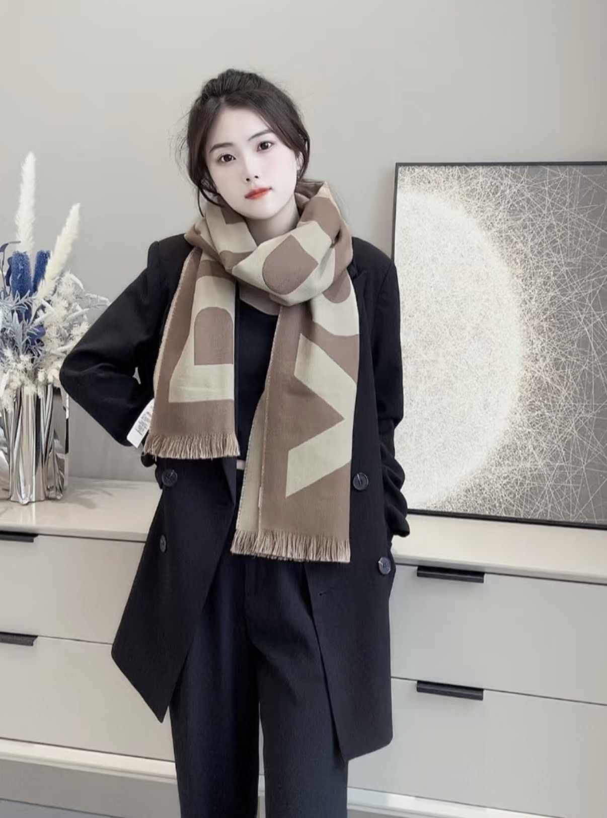 P【B大字母双面长巾】免代购，专柜新色，真香必入推荐款！全网最好的品质推荐给我的老姐妹们，须边细节都是一