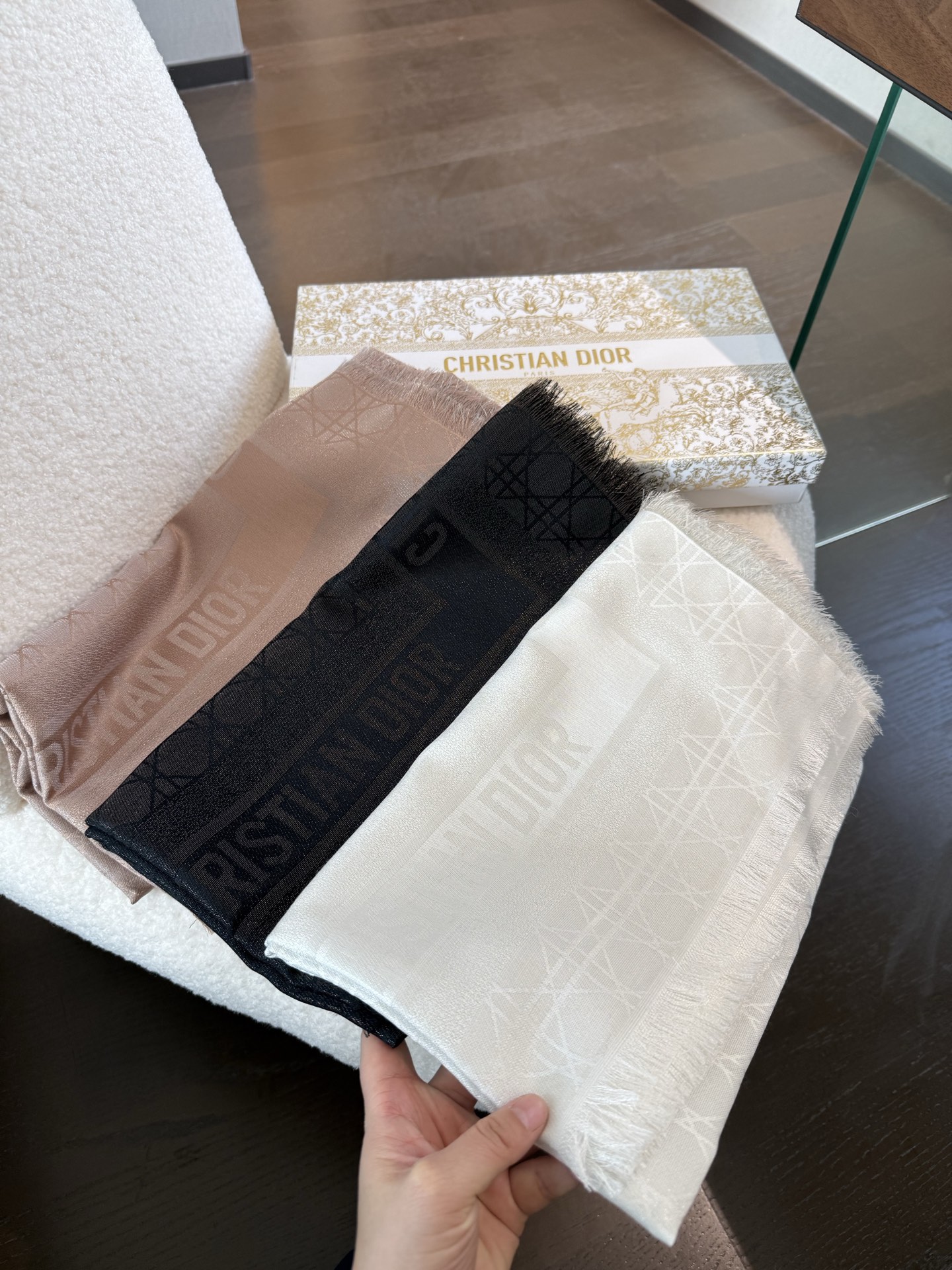 P高段位！是Dior的女人！经典藤格纹新演绎！！】实物有被惊艳到！！Dior今年25秋冬新出的Canna