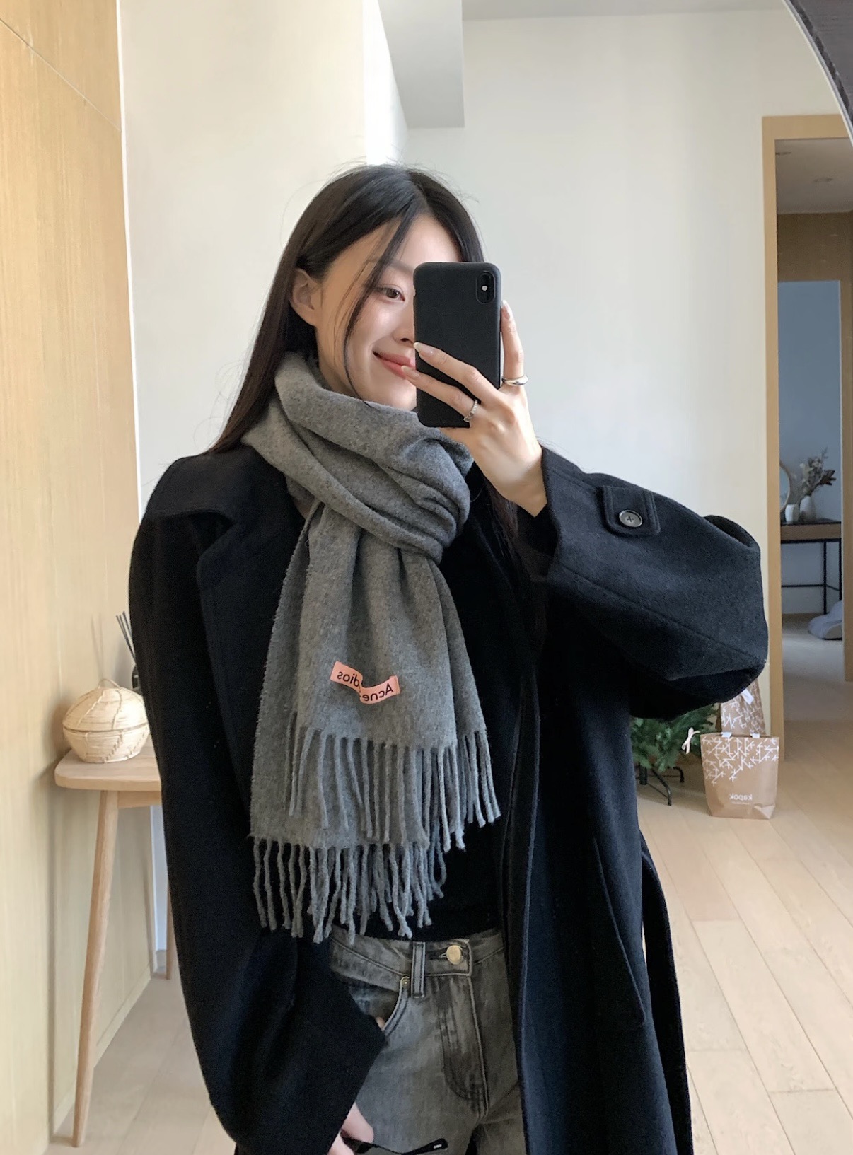 P经典黑❤️我只能说不是所有的纯色围巾都叫Acne‼️瑞典Acne Studios APolo幼羊羔毛重