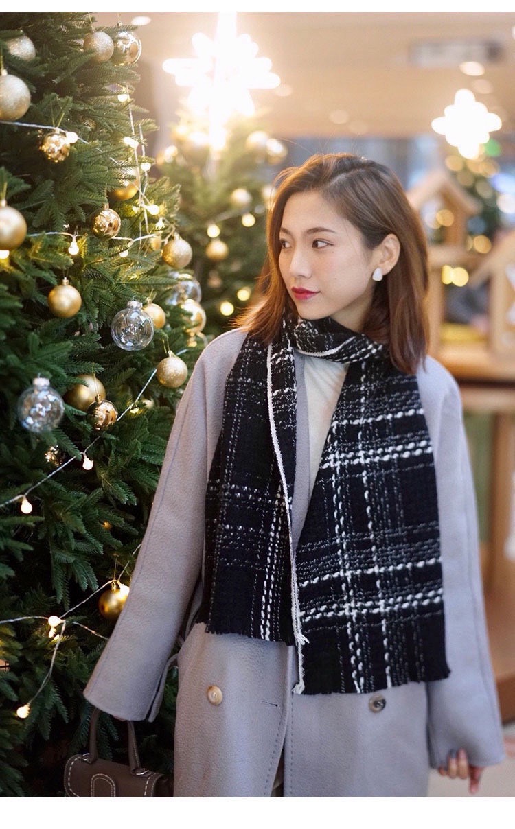 P新款 搭配利器🆕🆕 香奈儿系列货 专供viP 产品 ♥顶级苏格兰进口绵羊毛 纹路织法使围巾赋有弹性且柔