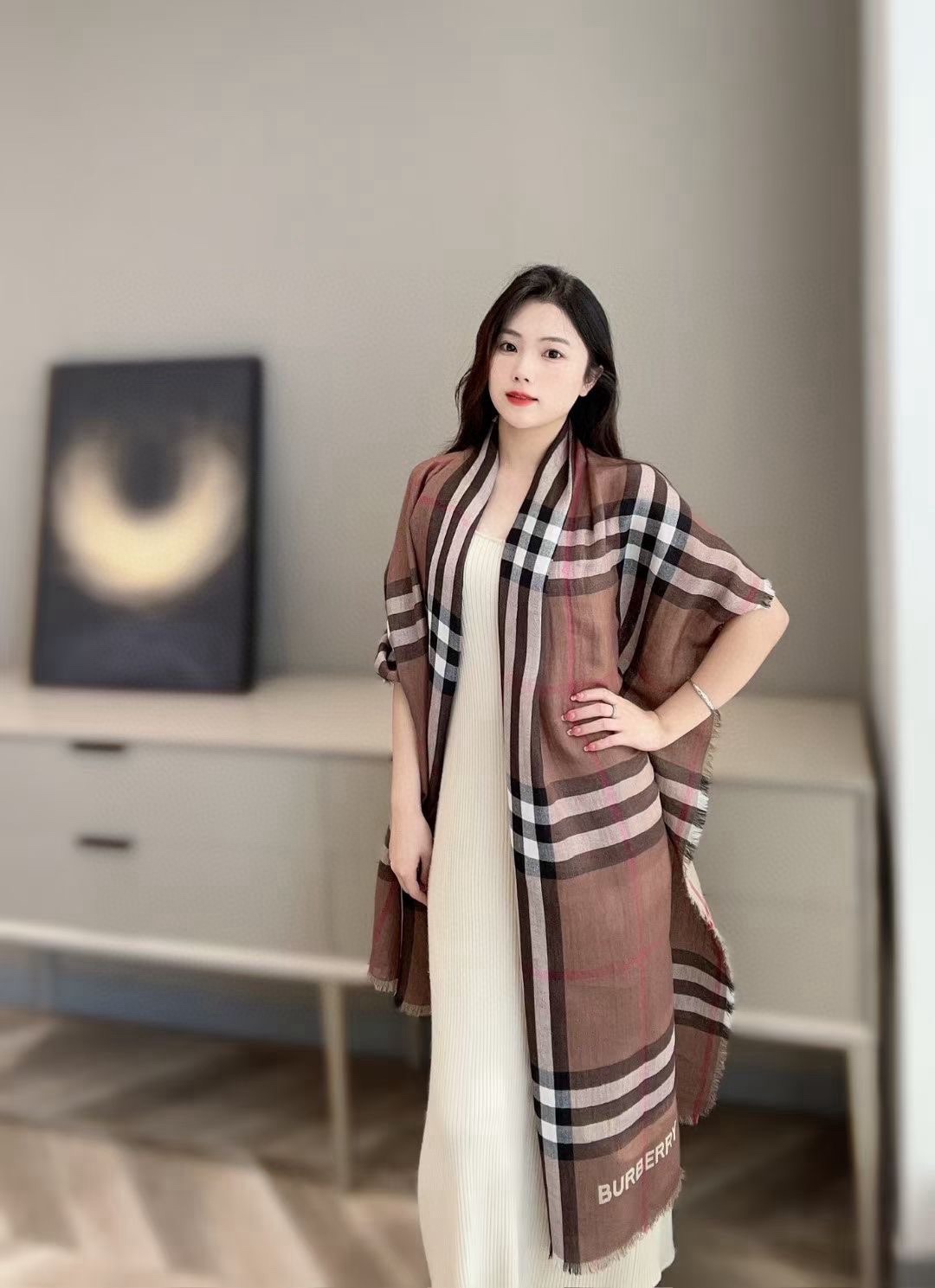 P高版本BURBERRY家经典格！最值得入超值版，老友闭眼入！一条围巾两条的快乐！！！经典格，经典配色，