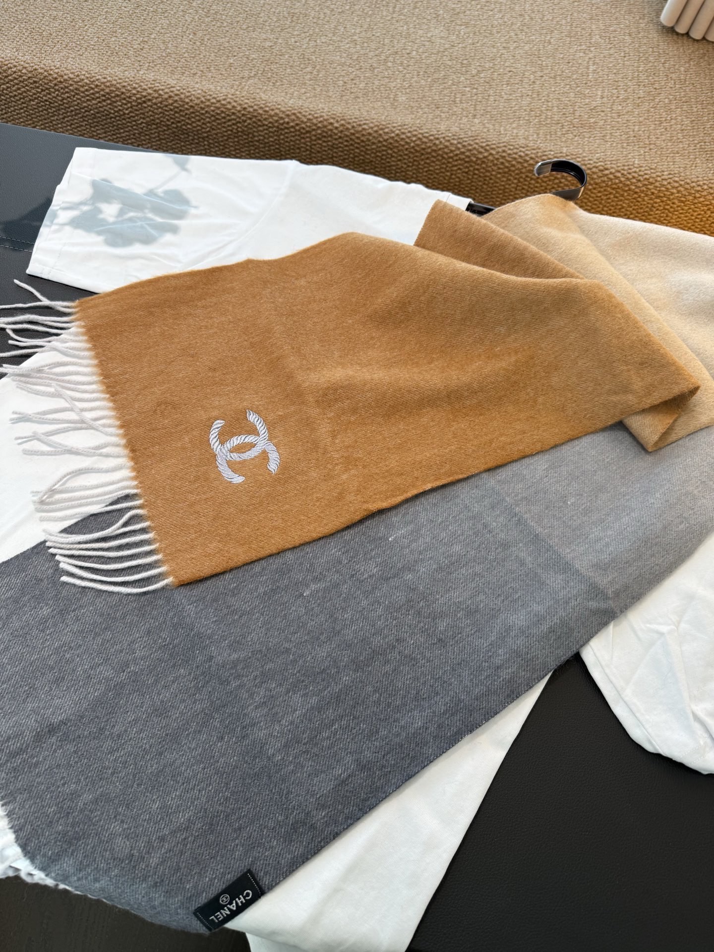 P香奈儿【男女围巾】怒赞自留，难得的高端男款！家属福利！巴宝莉非常正的男士围巾~面料大爱，非常柔软细腻舒