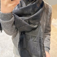 P高段位!是Dior的女人!经典藤格纹新演绎!!】实物有被惊艳到!!Dior今年25秋冬新出的Canna P高段位!是Dior的女人!经典藤格纹新演绎!!】实物有被惊艳到!!Dior今年25秋冬新出的Canna