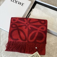 🆕 🆕 P💕同步 LOEWE罗意威|双面拼色羊绒羊毛🤎💗 新品!粉拼驼这个配色真的温柔到骨子里 经典Anagram回纹大 🆕 🆕 P💕同步 LOEWE罗意威|双面拼色羊绒羊毛🤎💗 新品!粉拼驼这个配色真的温柔到骨子里 经典Anagram回纹大