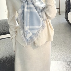 🆕 🆕 P𝐁𝐔𝐑𝐁𝐄𝐑𝐑𝐘 • 𝟐𝟓ꫛꫀꪝ《骑士格纹长巾》 张婧仪同款,原单品质! Size:200x65cm 70% 🆕 🆕 P𝐁𝐔𝐑𝐁𝐄𝐑𝐑𝐘 • 𝟐𝟓ꫛꫀꪝ《骑士格纹长巾》 张婧仪同款,原单品质! Size:200x65cm 70%