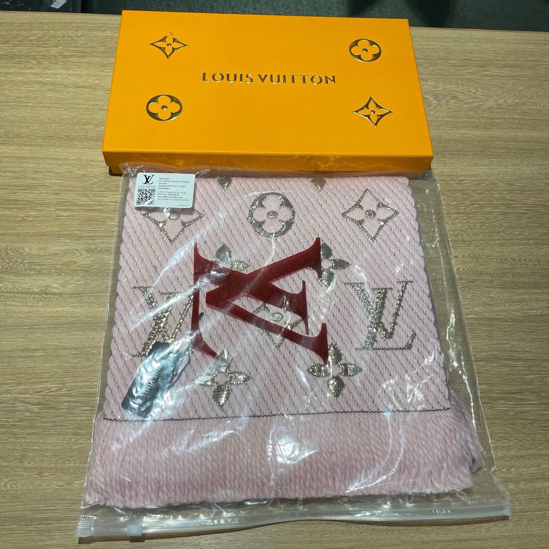 P 每个颜色,都根据官网的血统来,一个颜色,一个货号,绝不滥竽充数,不忽悠,走心的品质,看得懂的来,Logomania P 每个颜色,都根据官网的血统来,一个颜色,一个货号,绝不滥竽充数,不忽悠,走心的品质,看得懂的来,Logomania