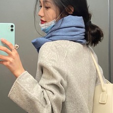 极简围巾,Ami新款上新啦♥️ 一眼高级的羊绒羊毛混纺围巾🧣 高级轻奢极简系列, 独一份高级👍 任何华丽的词儿形容不出来 极简围巾,Ami新款上新啦♥️ 一眼高级的羊绒羊毛混纺围巾🧣 高级轻奢极简系列, 独一份高级👍 任何华丽的词儿形容不出来