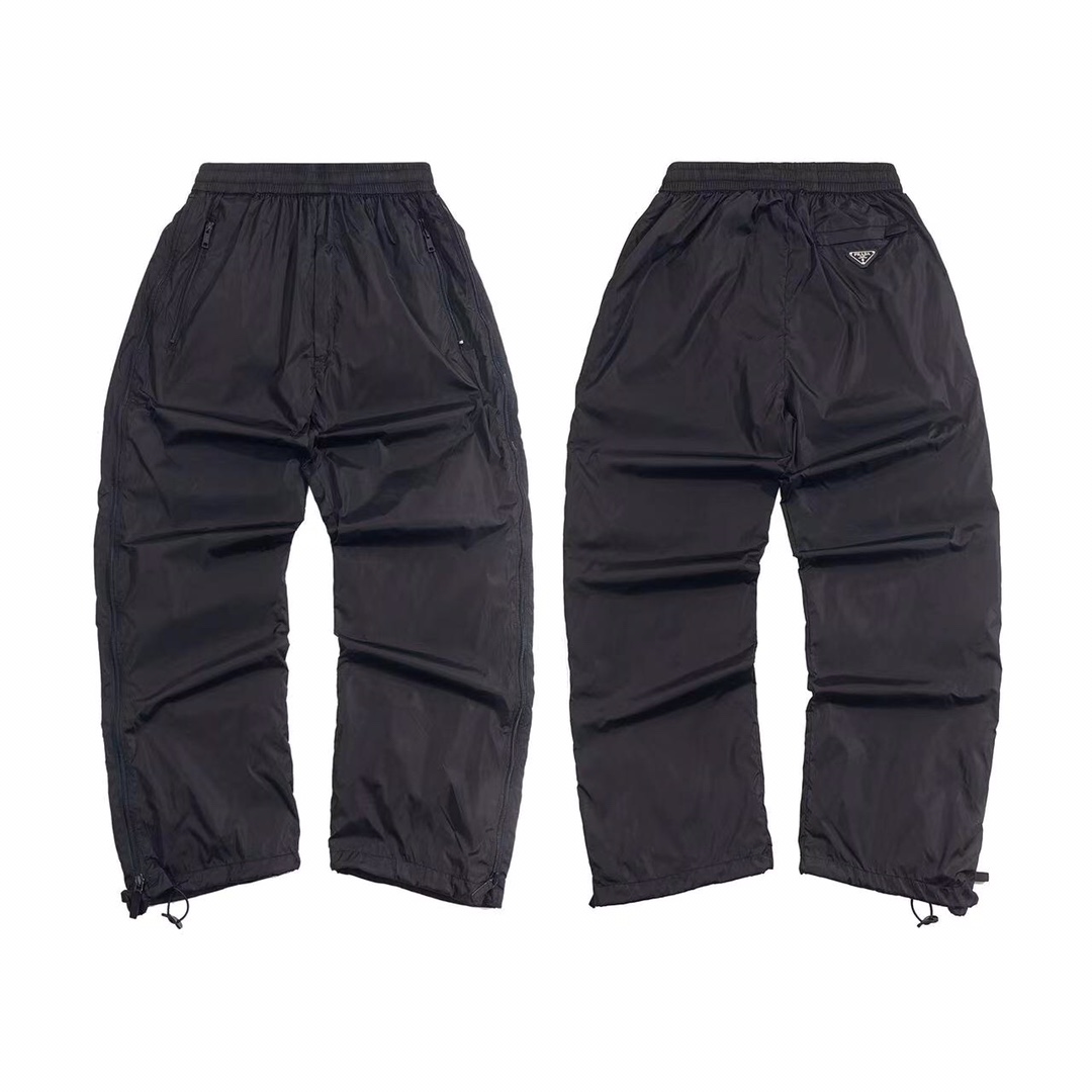 “408: Xgs Pradda Triangulations with Classic Nylon Fabric and Wide-Legged Pants” - 图片 3