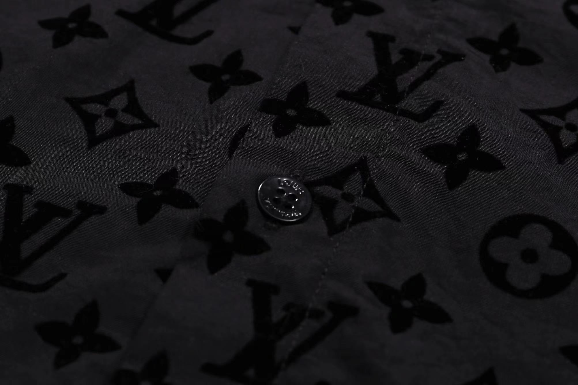 Louis Vuitton Flocked Monogram Print Shirt, Black High-End Luxury 5 i1740722538353 5133 0 3