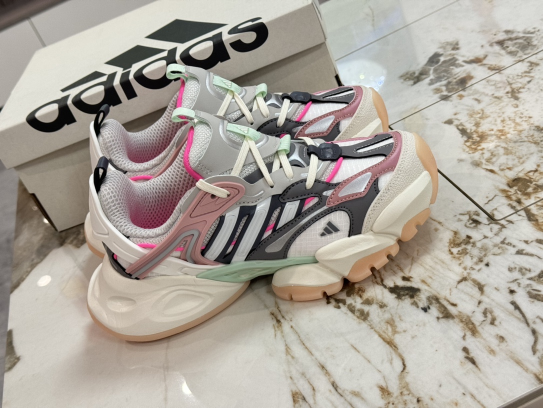 아디다스 신발 102696 Adidas Shoes