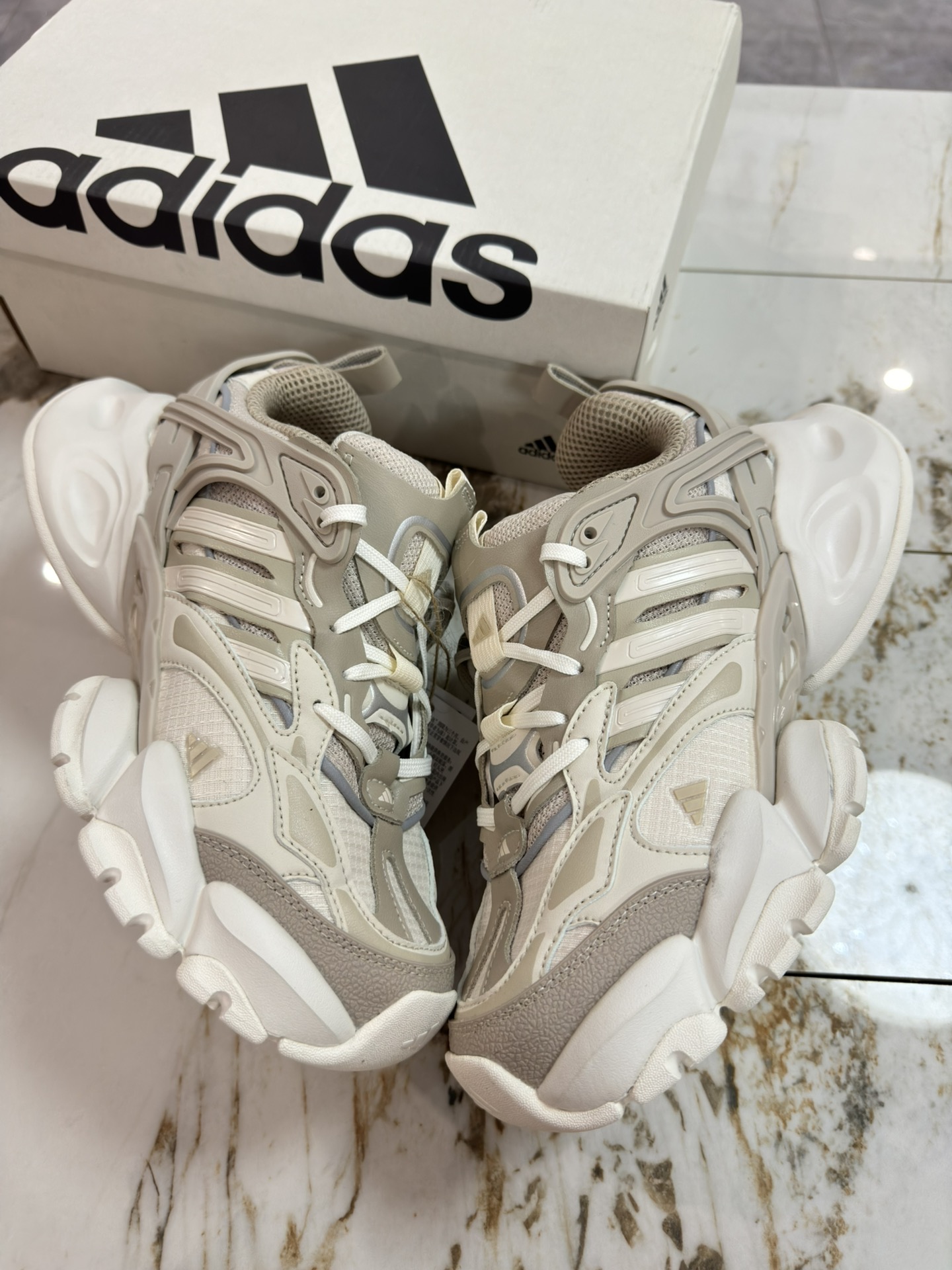 아디다스 대디 3 XL 로우컷 신발 102699 이미지 2