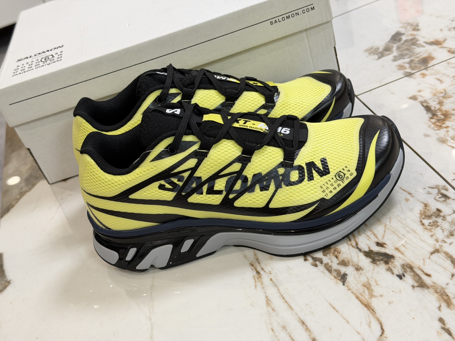 살로몬 신발 74830 Salomon Shoes