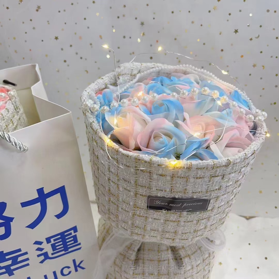 节日好礼 一件12束