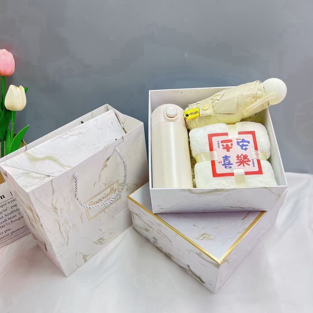 四季皆实用的伴手礼套盒！