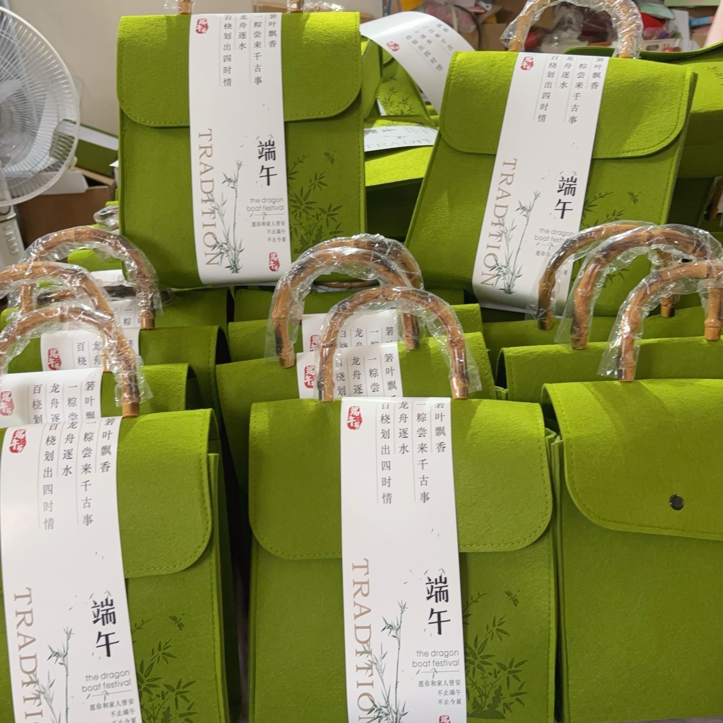 优宁维集团定制