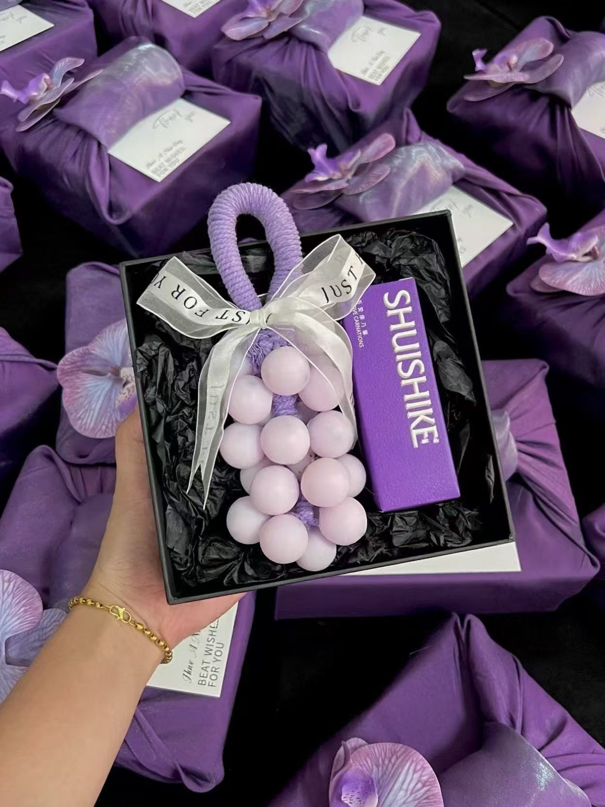绝美的紫调蝴蝶兰伴手礼💜