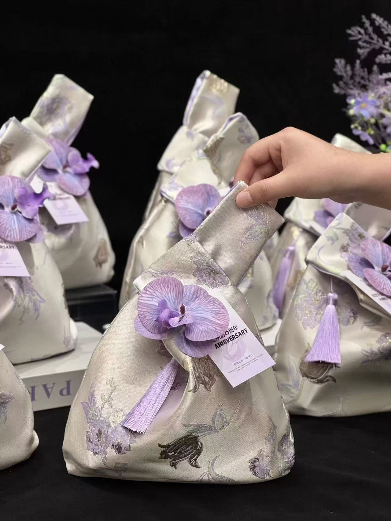 💜客订❗8周年店庆伴手礼｜温柔紫蝴蝶兰福袋