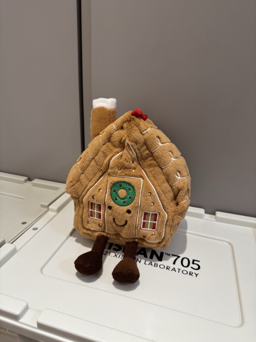 Holiday Home Christmas Gingerbread House - Charming Festive Decor 1 Holiday Home Christmas Gingerbread House - Charming Festive Decor