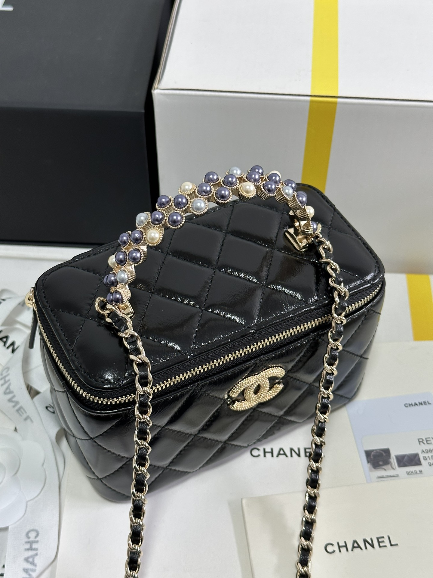 Real shot of Xiaoxiang Chanel 24P pearl handbag