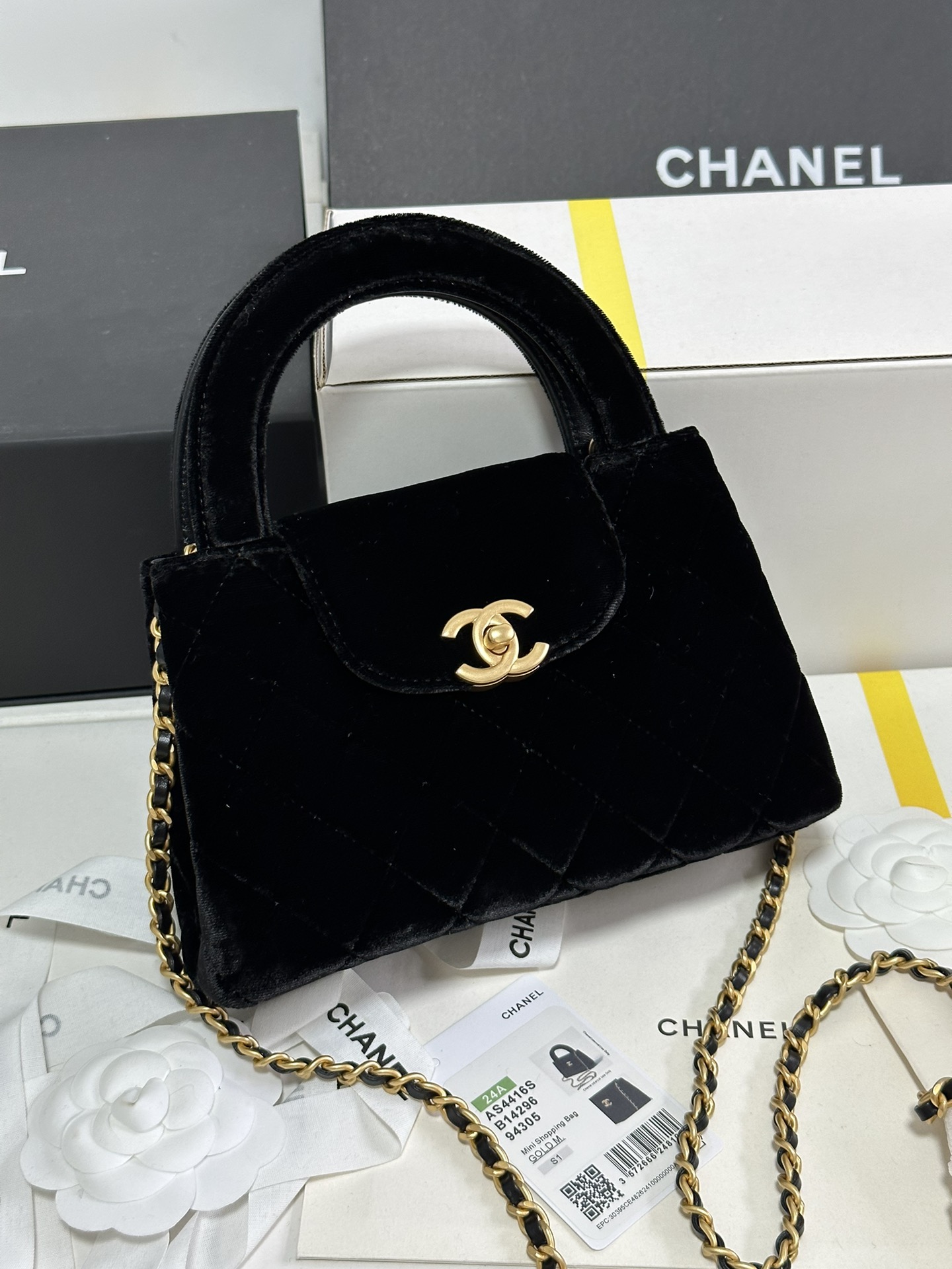 Chanel Bolsos cruzados y bandoleras Oro retro Vintage Cadena