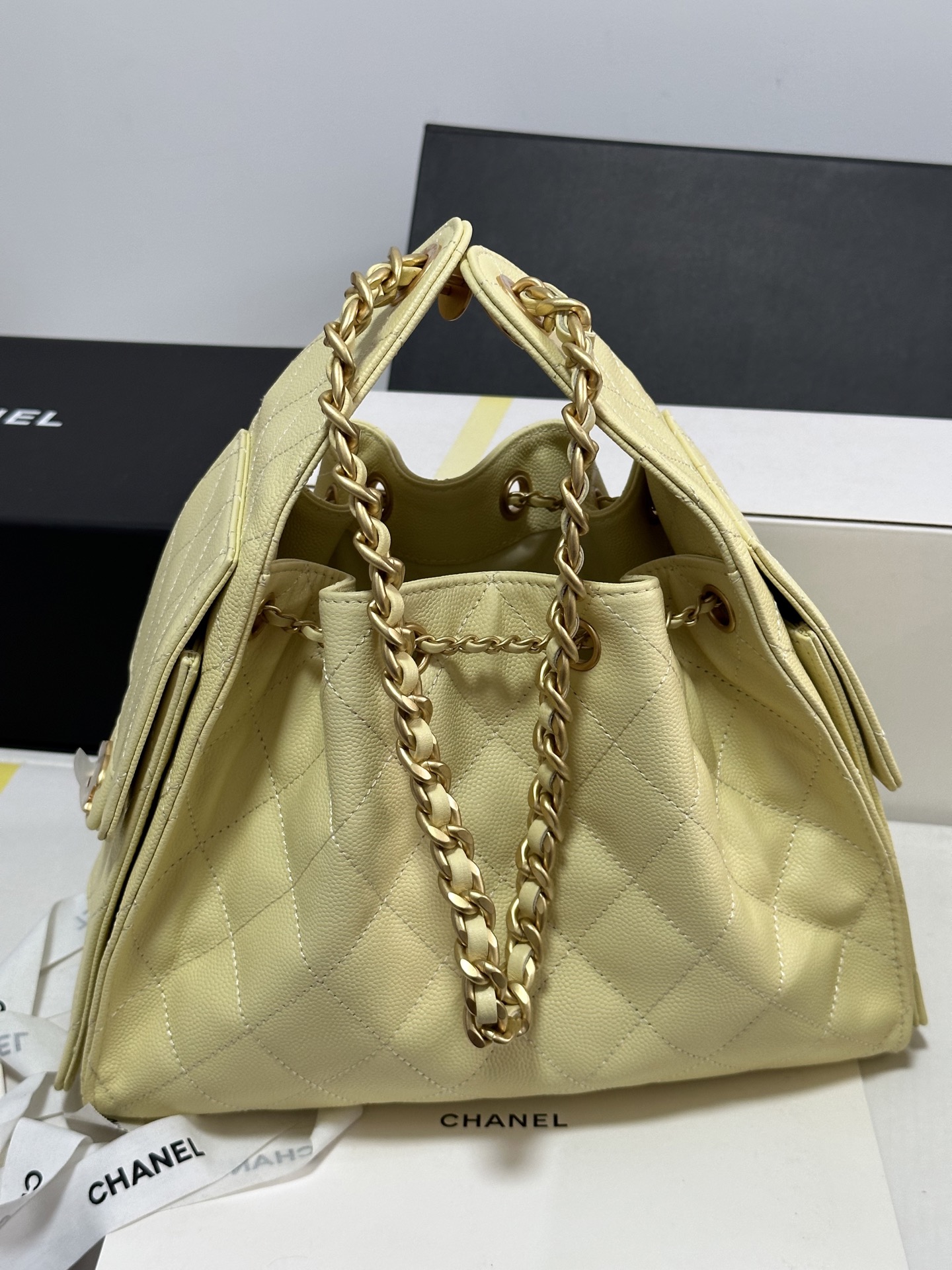 Chanel 25C Hobo Bag, Leather Shoulder Bag with Chain Accent, Yellow 10 i1751957383577 8660 0 8
