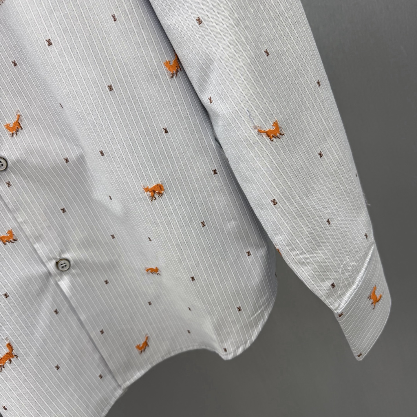 Camicia in volpe ritagliata a righe LV da uomo LU — photo 5
