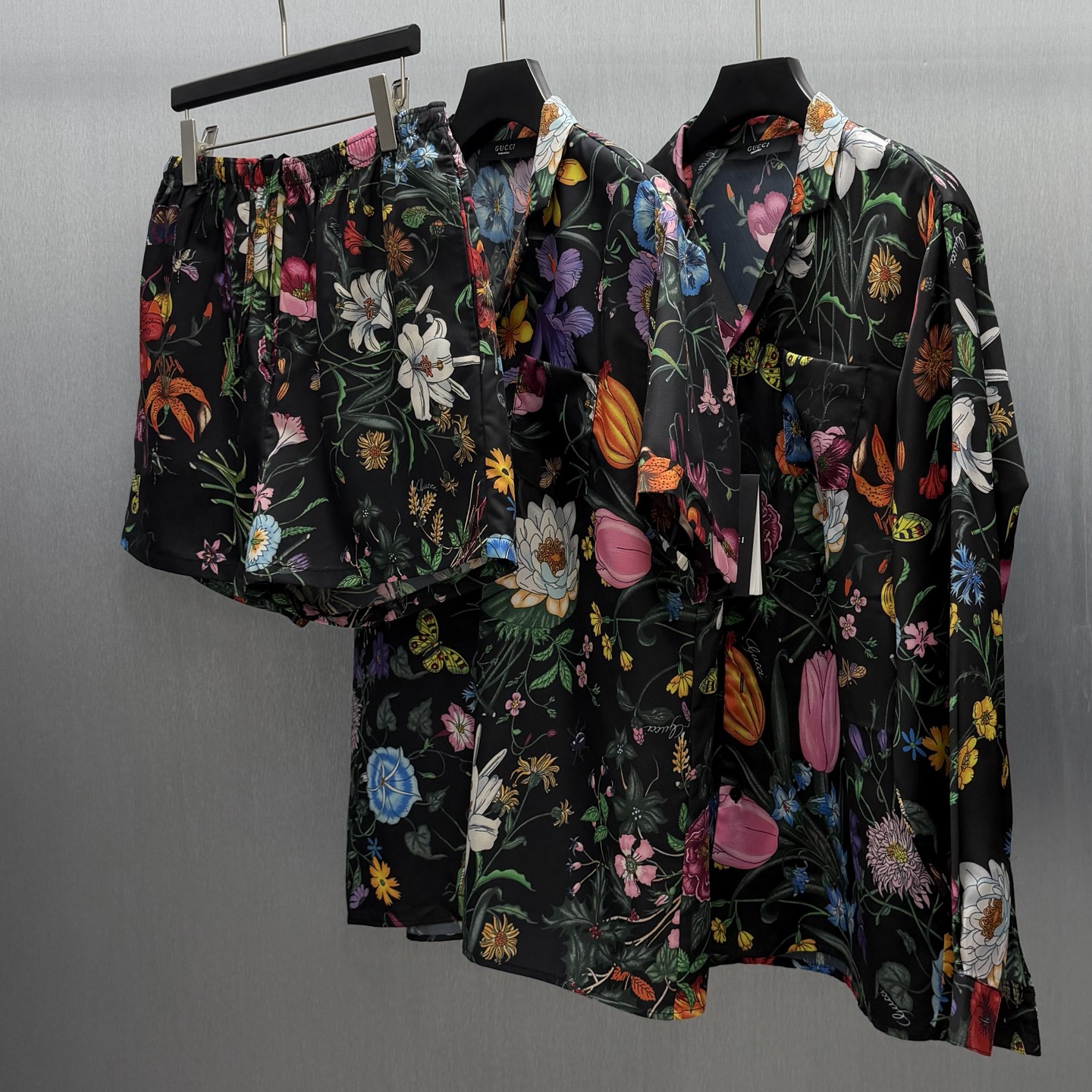 Gucci 2026春夏系列全新上市 这款单品灵感源自《LaFamiglia》系列"La Contesso”造型