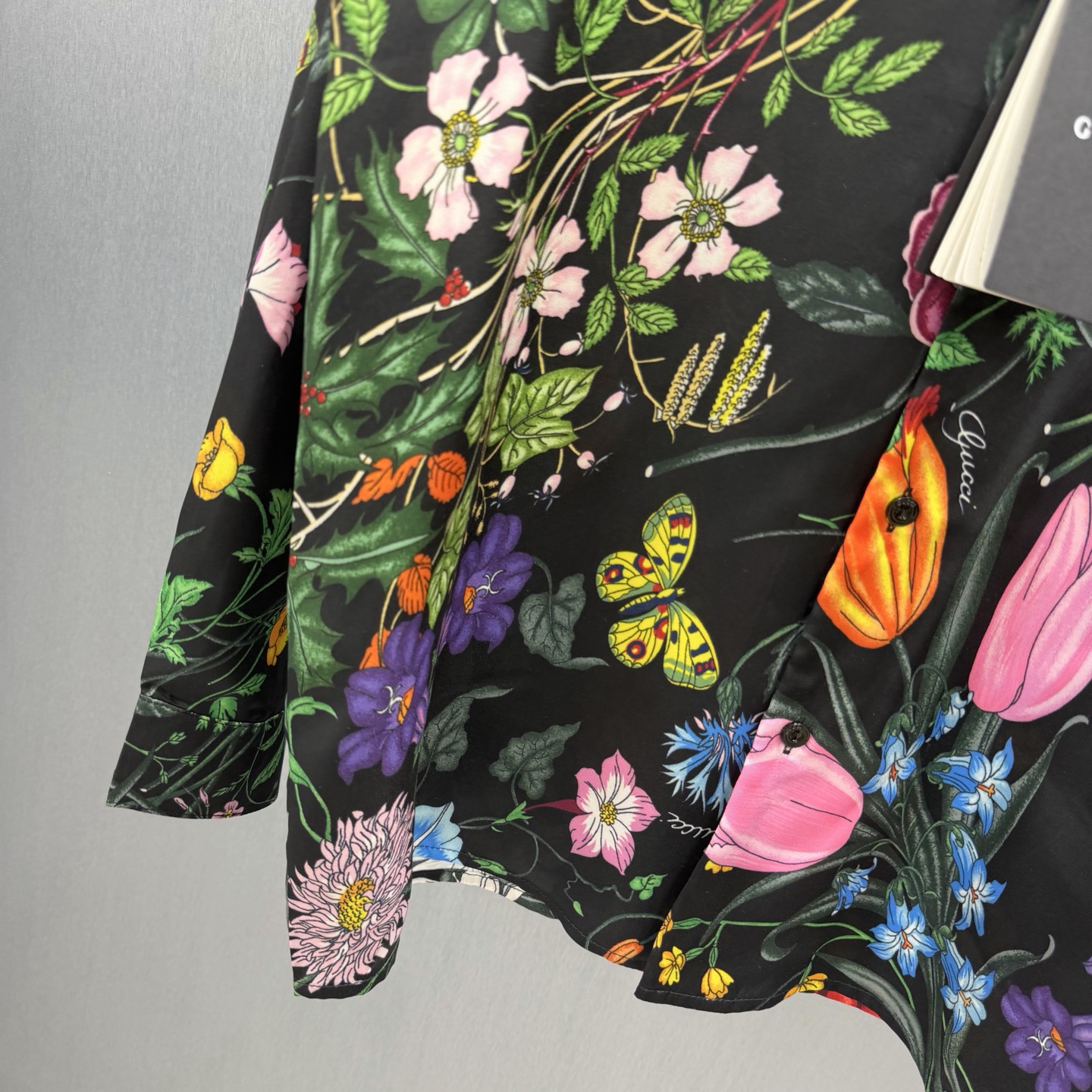 Gucci 2026春夏系列全新上市 这款单品灵感源自《LaFamiglia》系列"La Contesso”造型
