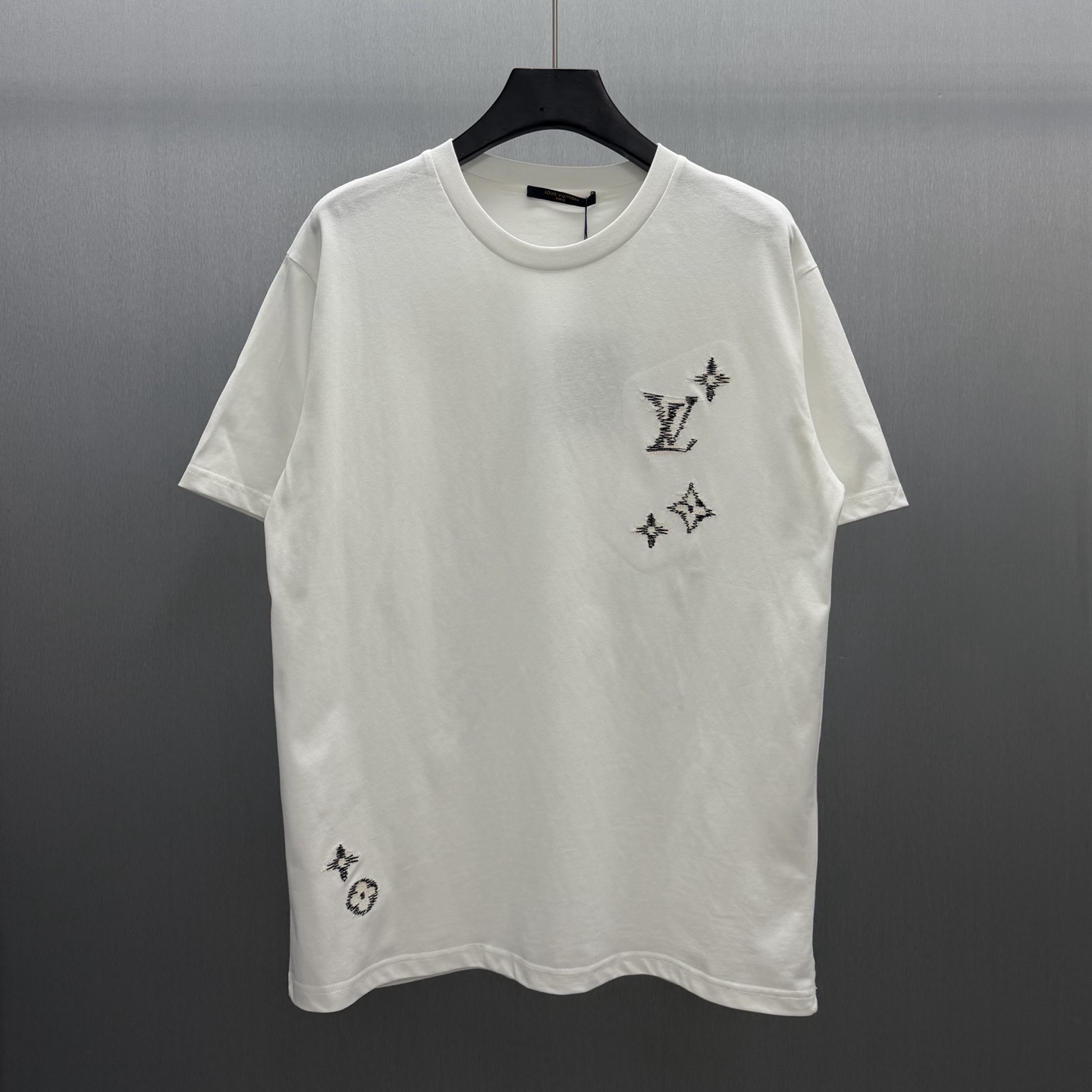 Louis Vuitton LU 双色线刺绣短袖