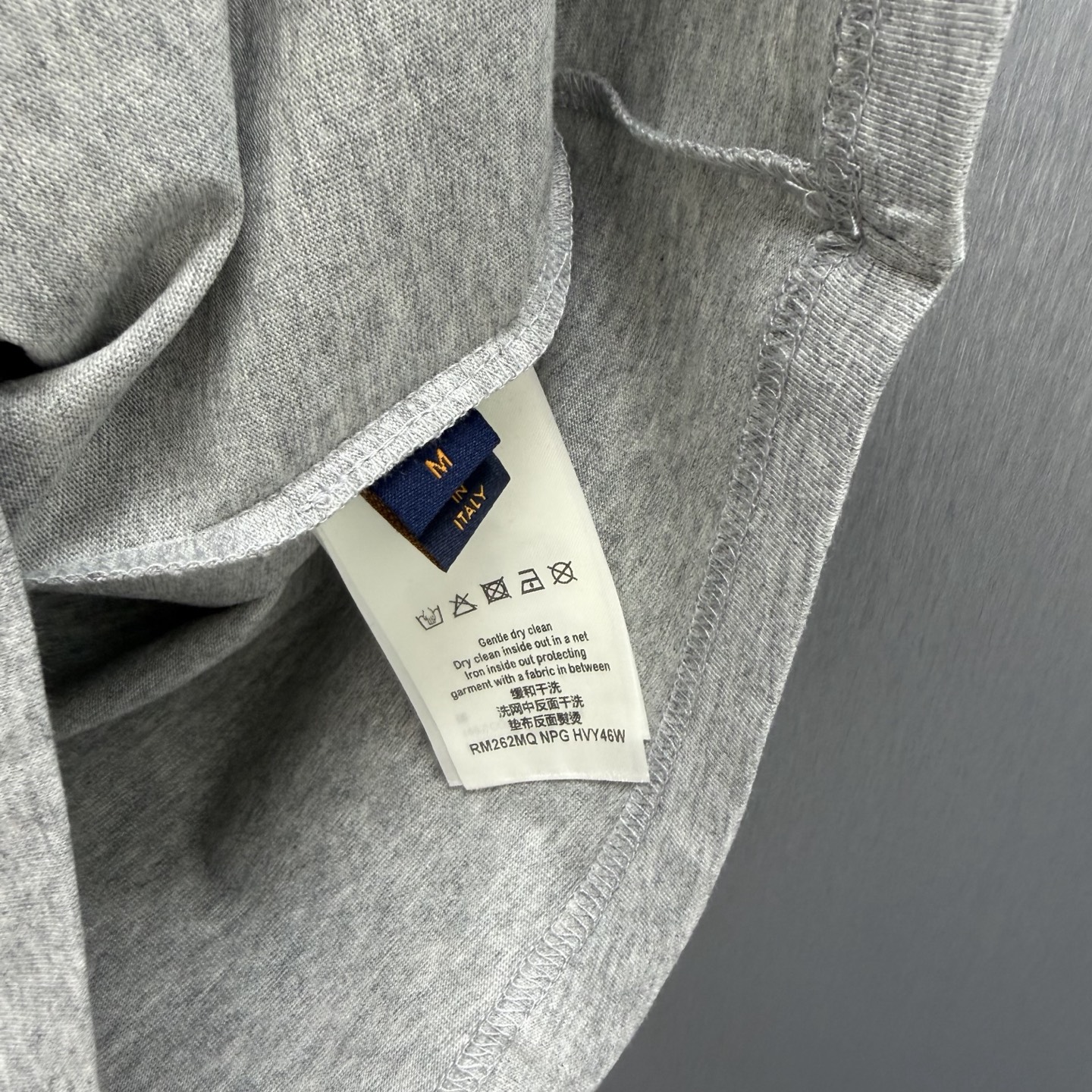 Louis Vuitton LU 双色线刺绣短袖