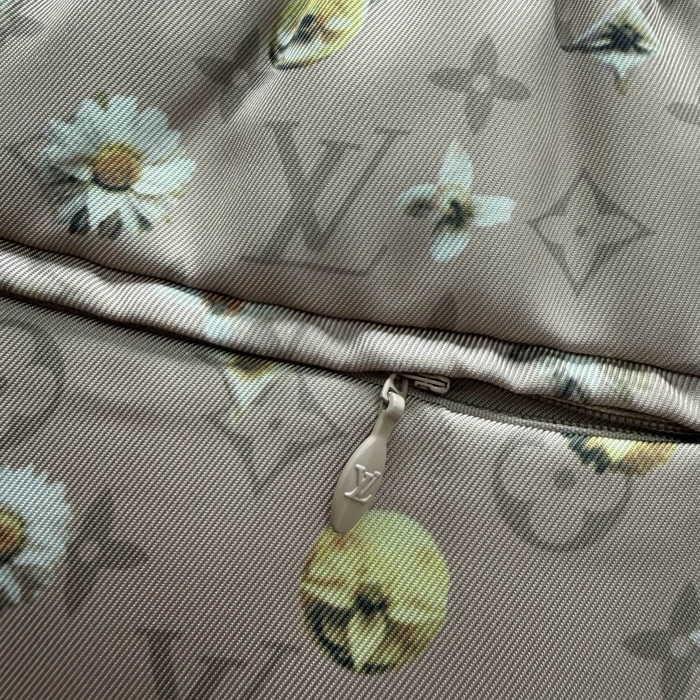 Unknown 繁花老花斜纹短裤