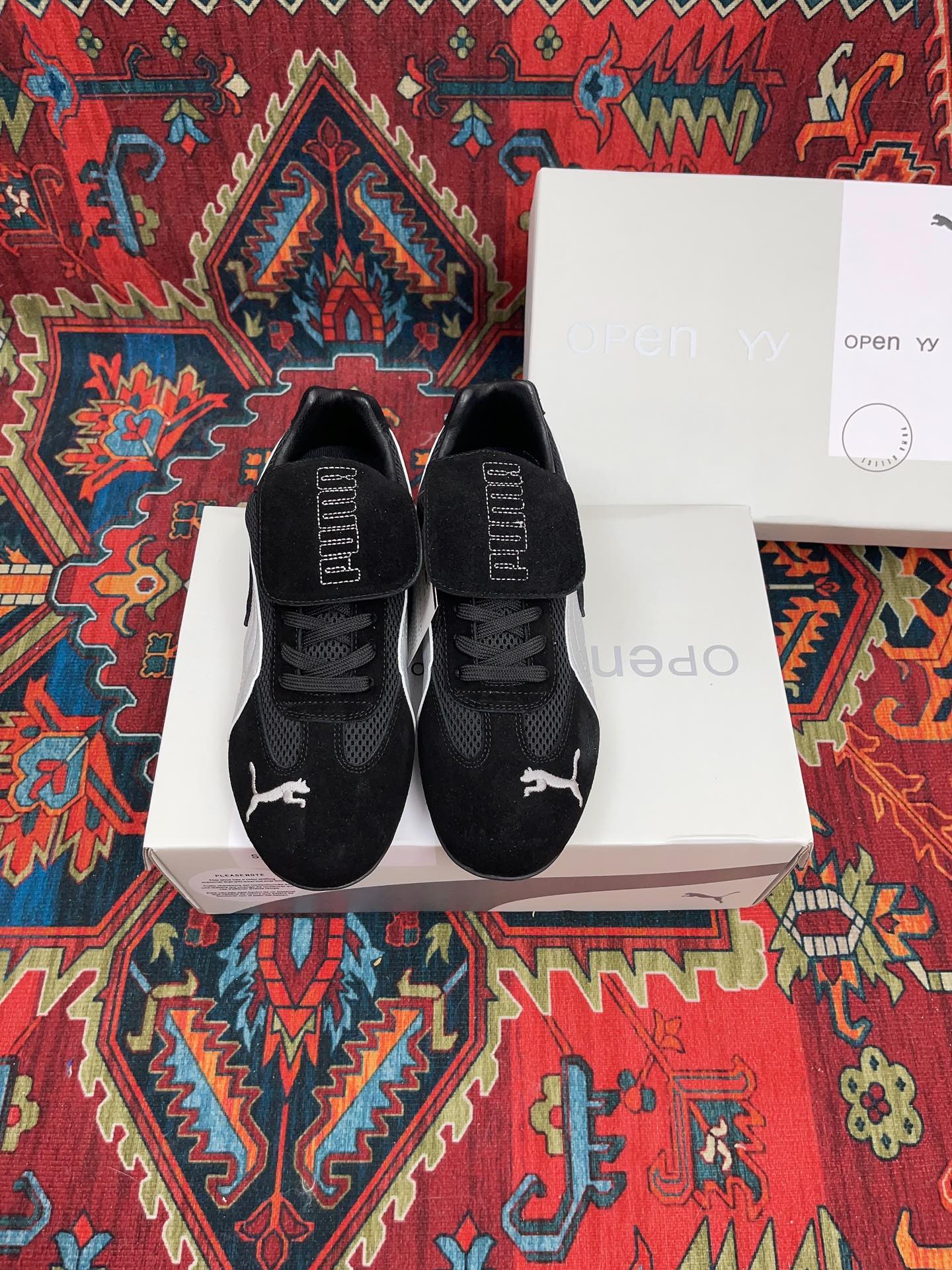 NO:234940,Co-branded designer sports shoes!  The puma retro speedcat shoe shape planted by the blogger is jointly created with Open yy to make it unique and beautiful because it is suede   mesh material, pointed and removable tongue!  It's cute whether you wear it or take it off. The upper material is original custom-made ox back velvet, the shoe inside material is sheepskin, the sole is original wear-resistant rubber non-slip sole, the shoe size is 35-40 (40 customized), casual shoes/sports shoes, sneakers, sheepskin19860909联名设计师品牌运动鞋！ 被博主种草的puma复古speedcat鞋型回归和open yy联名整活它独特且漂亮,因为它是绒面革＋网状材料.尖头且可拆卸的舌头！无论戴上还是脱下都很可爱. 鞋面材质原版定制牛反绒 鞋里材质羊皮 鞋底材质原版耐磨橡胶防滑底 鞋码选购35-40（40定制）,休闲鞋/运动鞋,sneakers,sheepskin,Women's Shoes