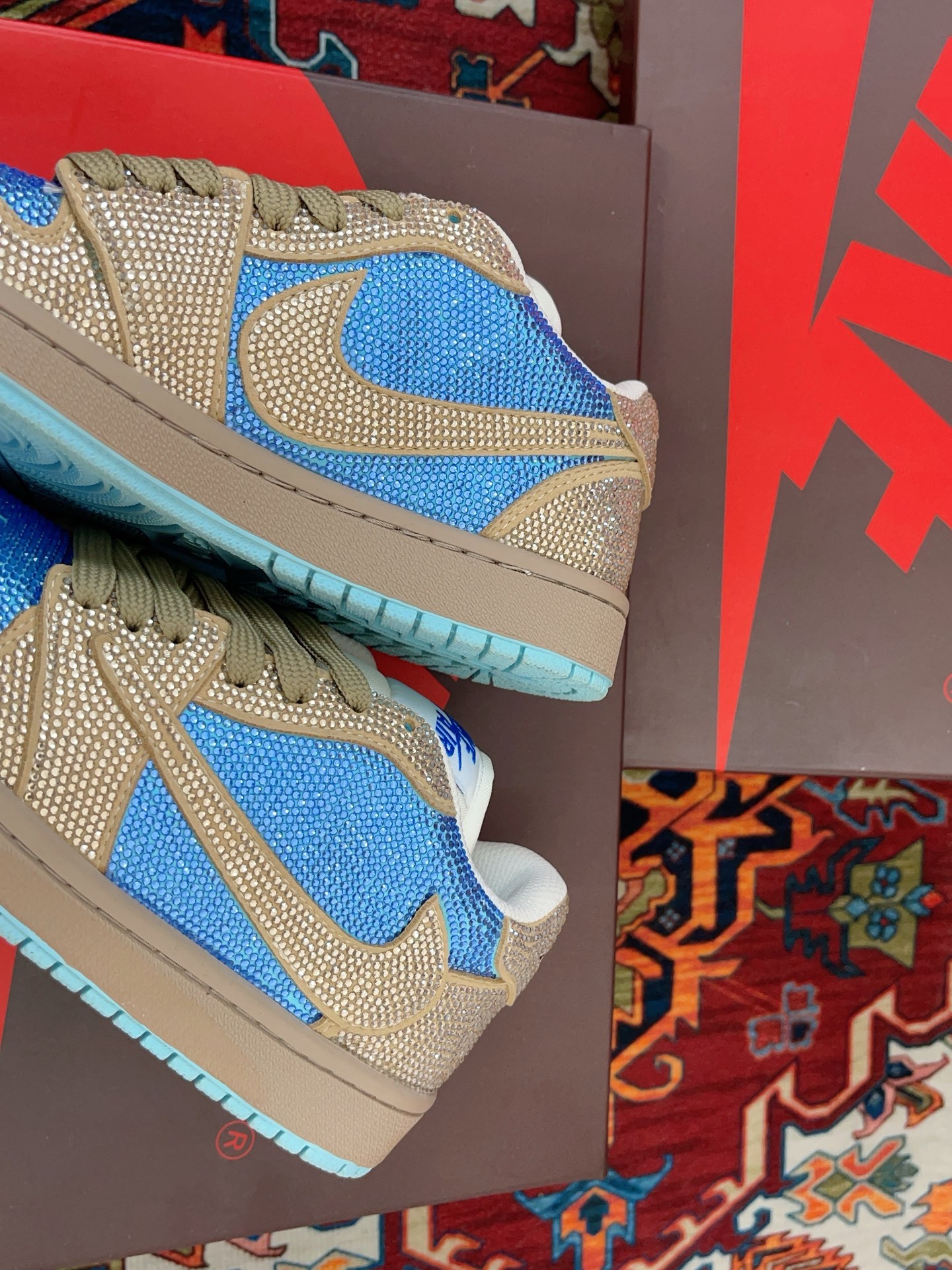 エアジョーダン 低帮690 特徴的カップルシューズ 牛革