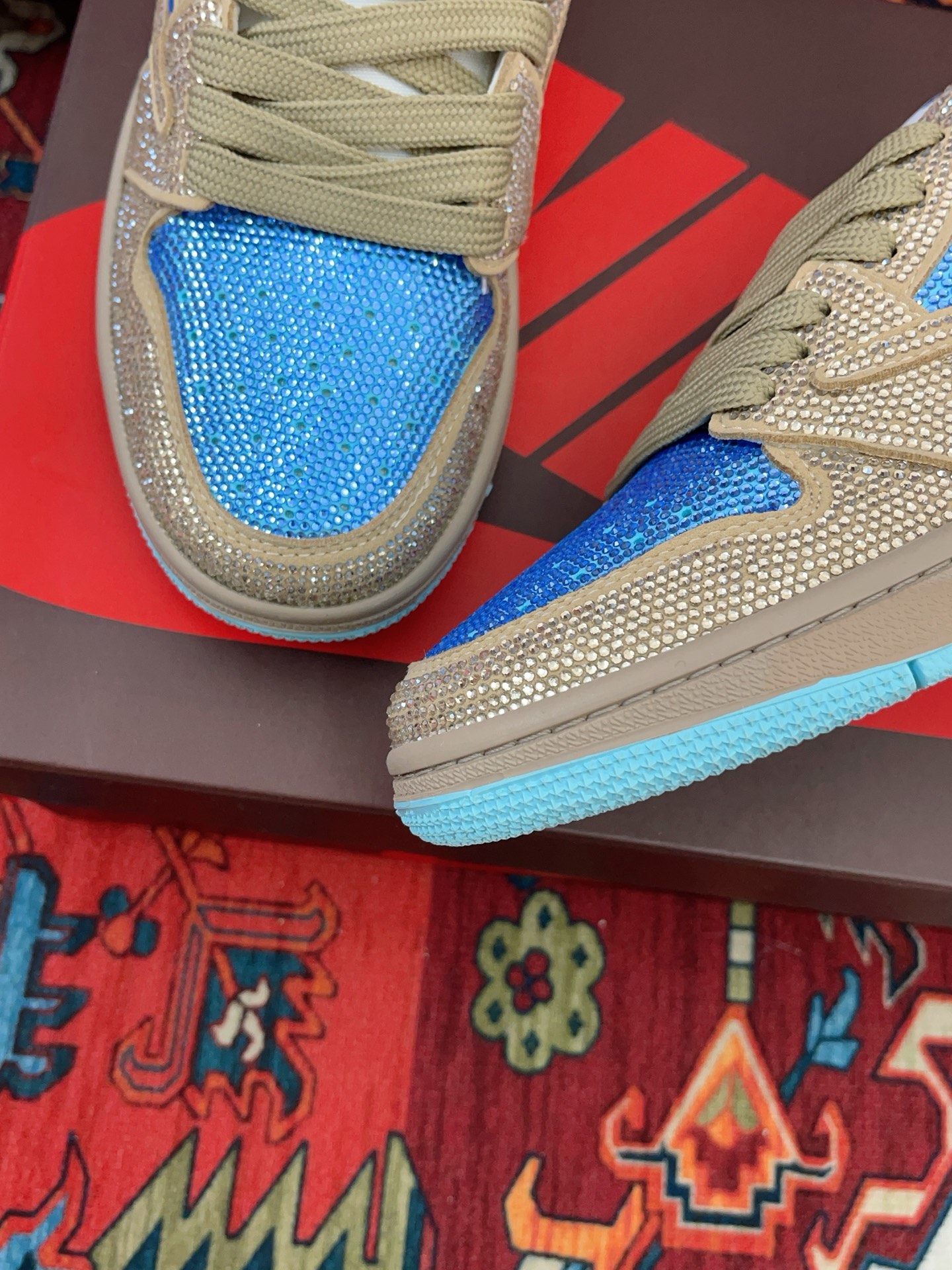 エアジョーダン 低帮690 特徴的カップルシューズ 牛革