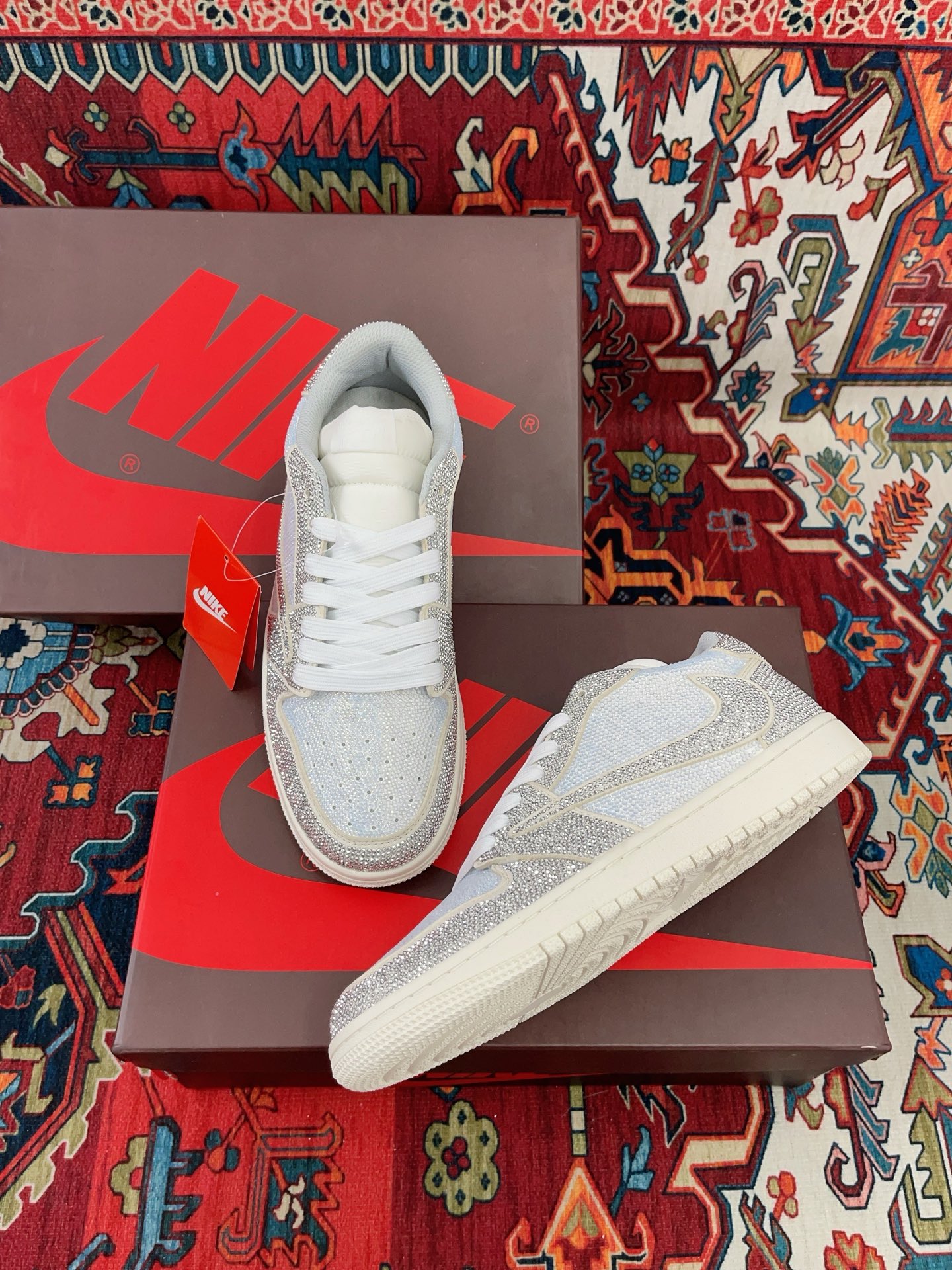 エア ジョーダン 低トップ690 特徴 独特なデザイン 牛革