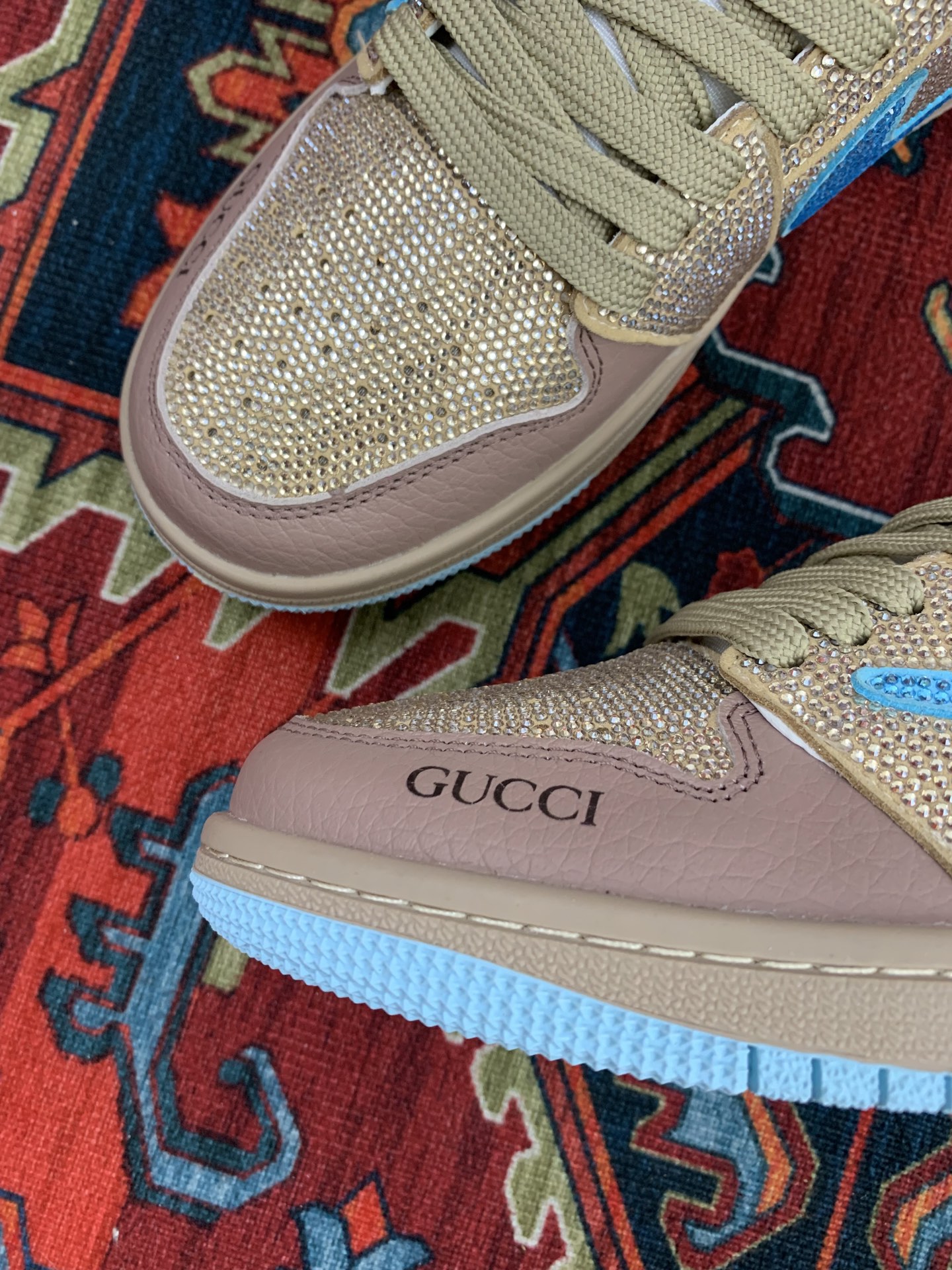 GUCCI ナイキ コラボ カップル スニーカー 牛革