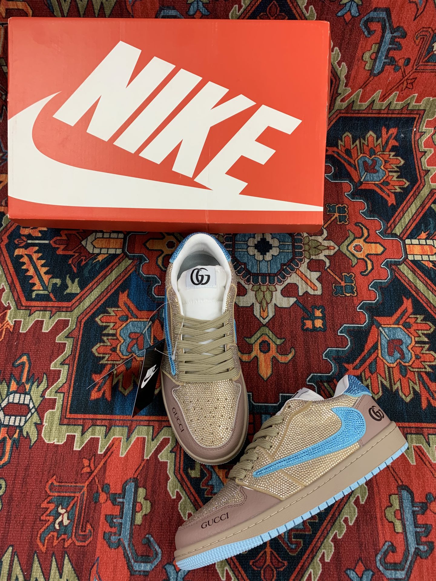 GUCCI ナイキ コラボ カップル スニーカー 牛革