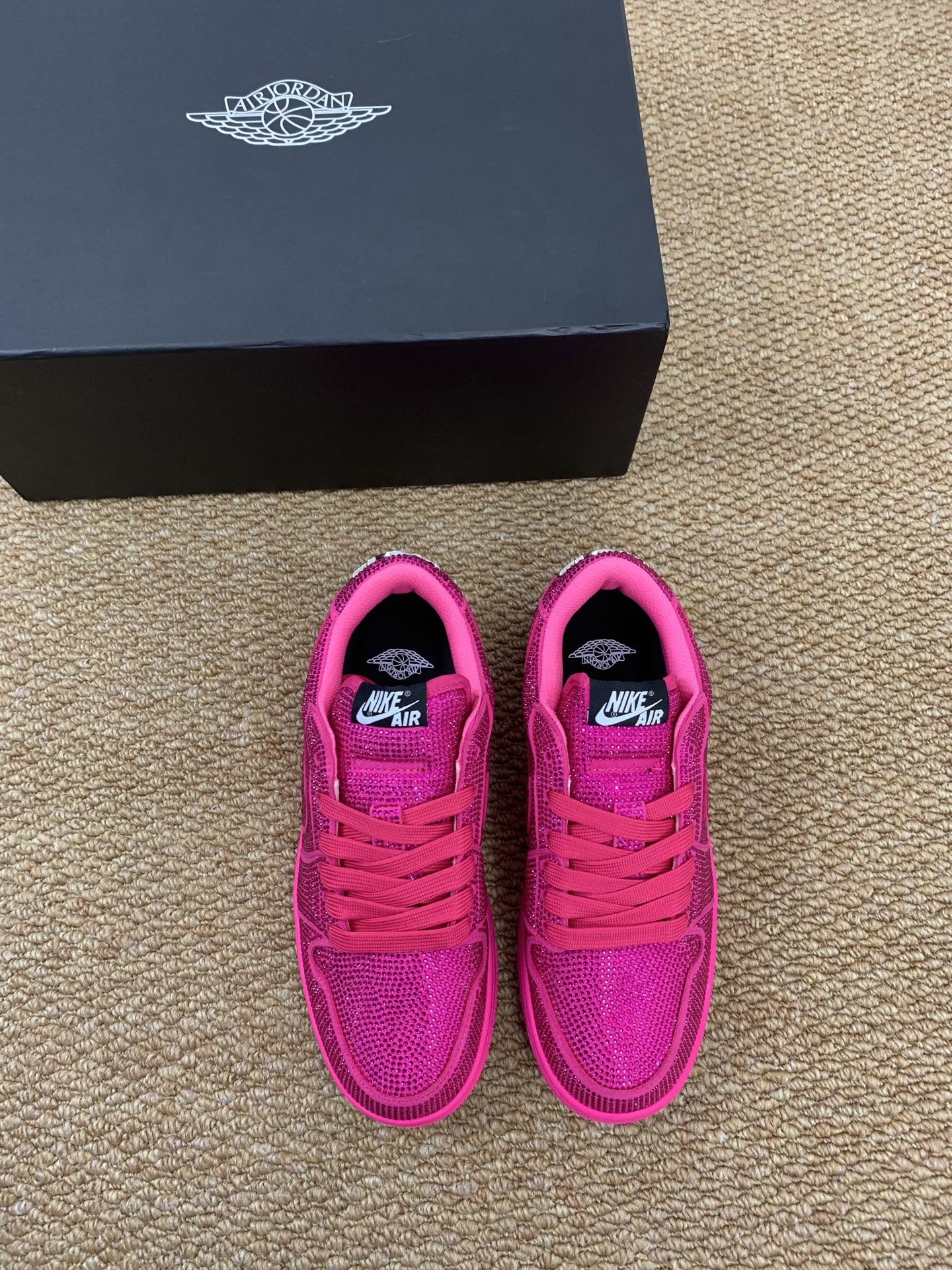 独占 ブランド 低干690 カップル ダイヤモンド シューズ