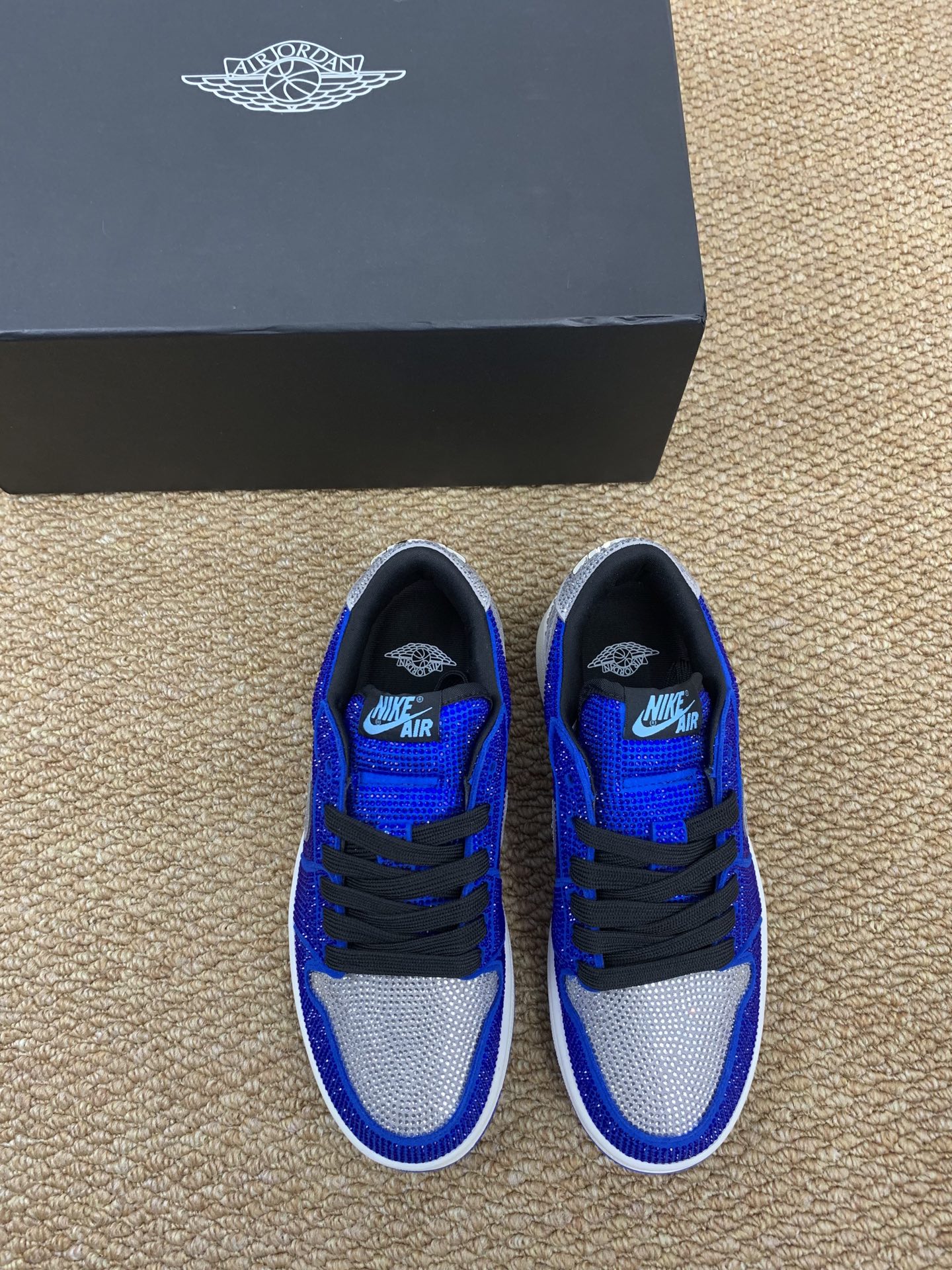 690 低め カップル用 スニーカー 牛革 ダイヤモンド