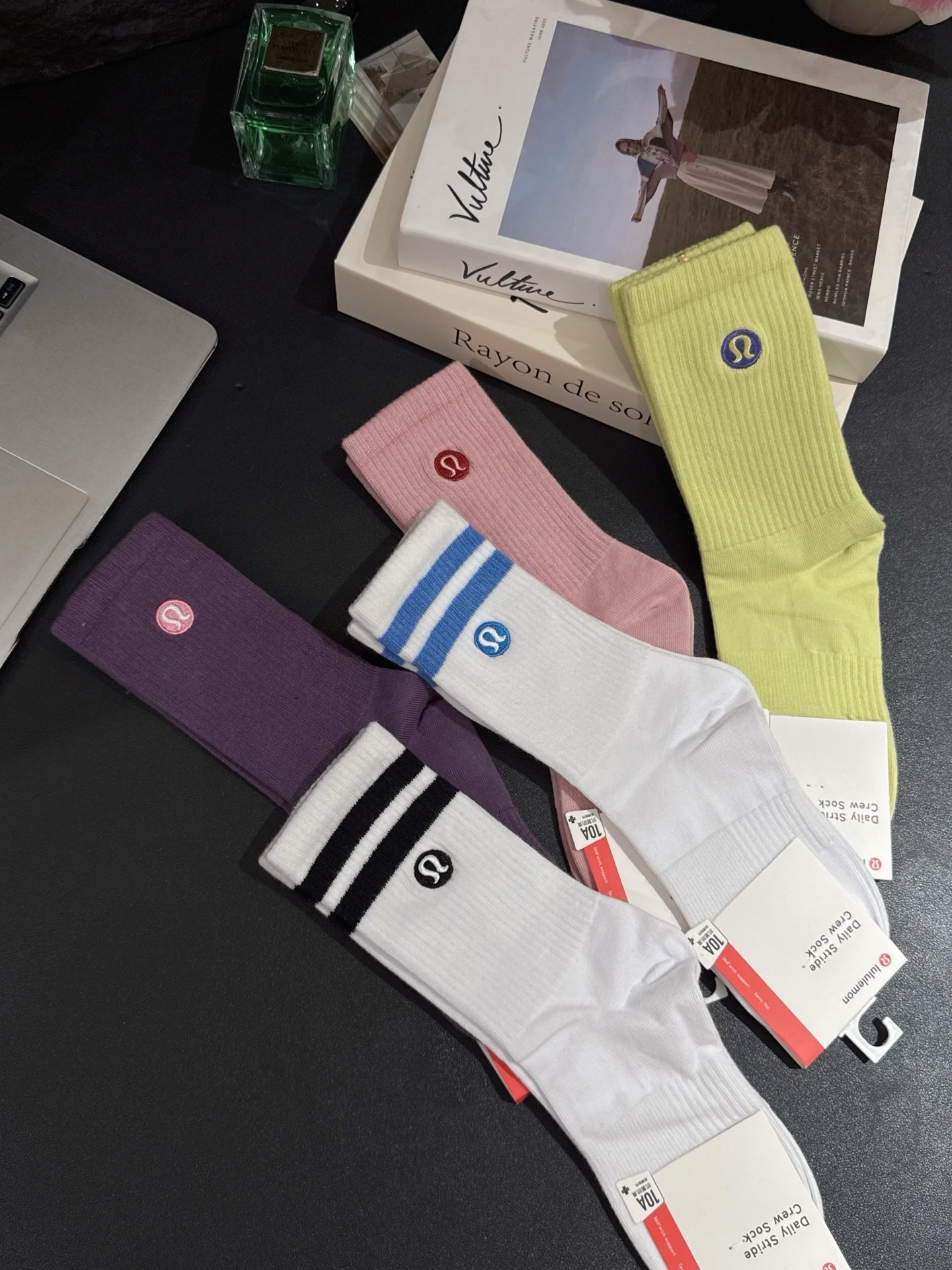 Lulu accessories Original packaging! Each pair is independent Lulu accessories yoga