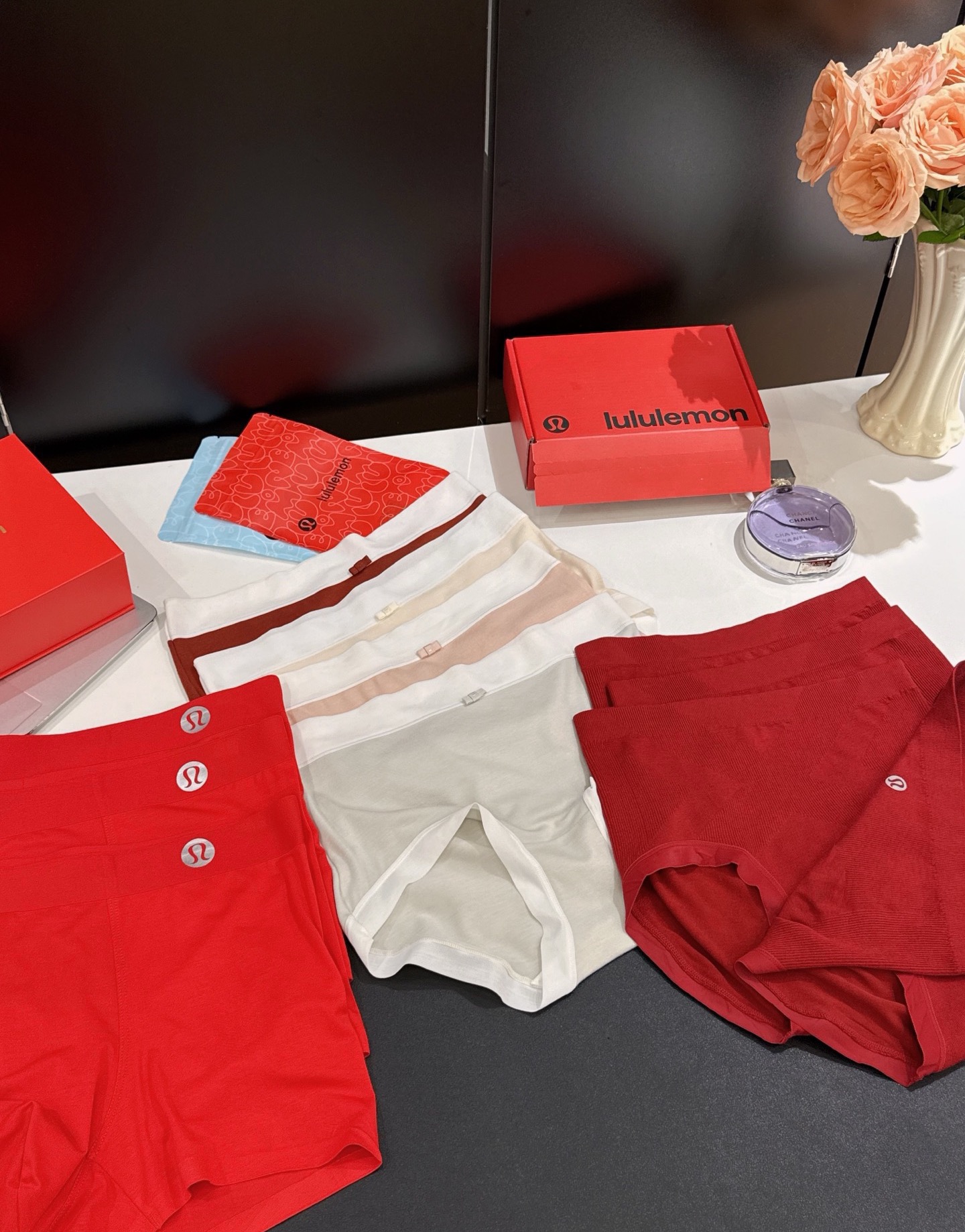 罗杰·维维亚 Roger Vivier 高定典藏名品高定成衣时装外套连衣裙衬衫T恤 #00D7BD9B 2
