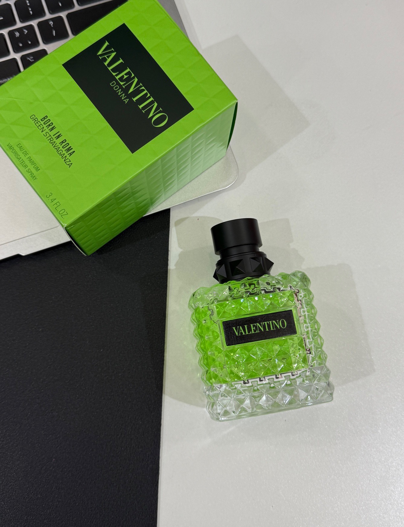 NO:811217,Valentino Valentino Casual Miss ml Attribute Women's Fragrance Woody Floral Fragrance Top Note Lapsang Souchong Middle Note Jasmine Base Note Vanilla, Perfume, Valentino, Valentino19860909Valentino 华伦天奴 随性小姐ml 属性女香 香调木质花香调 前调正山小种 中调茉莉 后调香草,香水,valentino,valentino,accessory