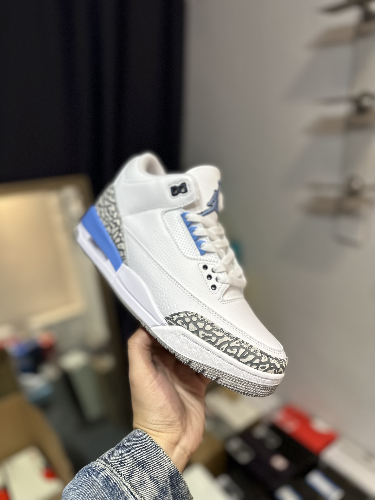 纯原福利 纯原 全码冲量
纯原 Air Jordan AJ3 Retro 樱花粉 CK9246-102 