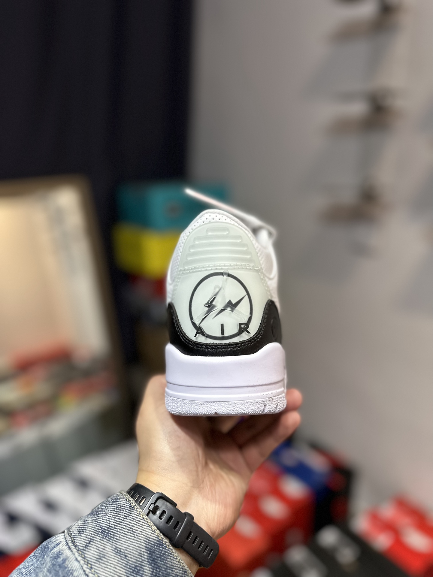 纯原福利 纯原 全码冲量
纯原 Air Jordan AJ3 Retro 樱花粉 CK9246-102 