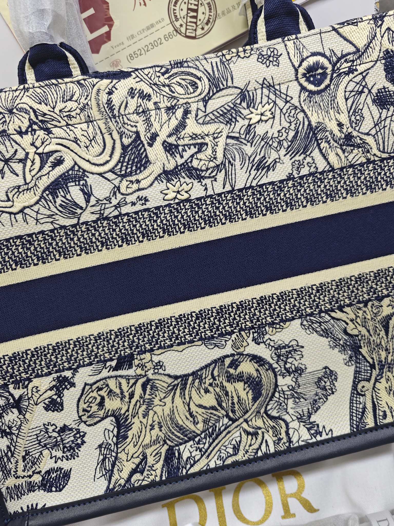 Christian Dior Book Tote Bag, Embroidery, 36cm, Perfect for Daily Essentials 7 a1733727711147 7780
