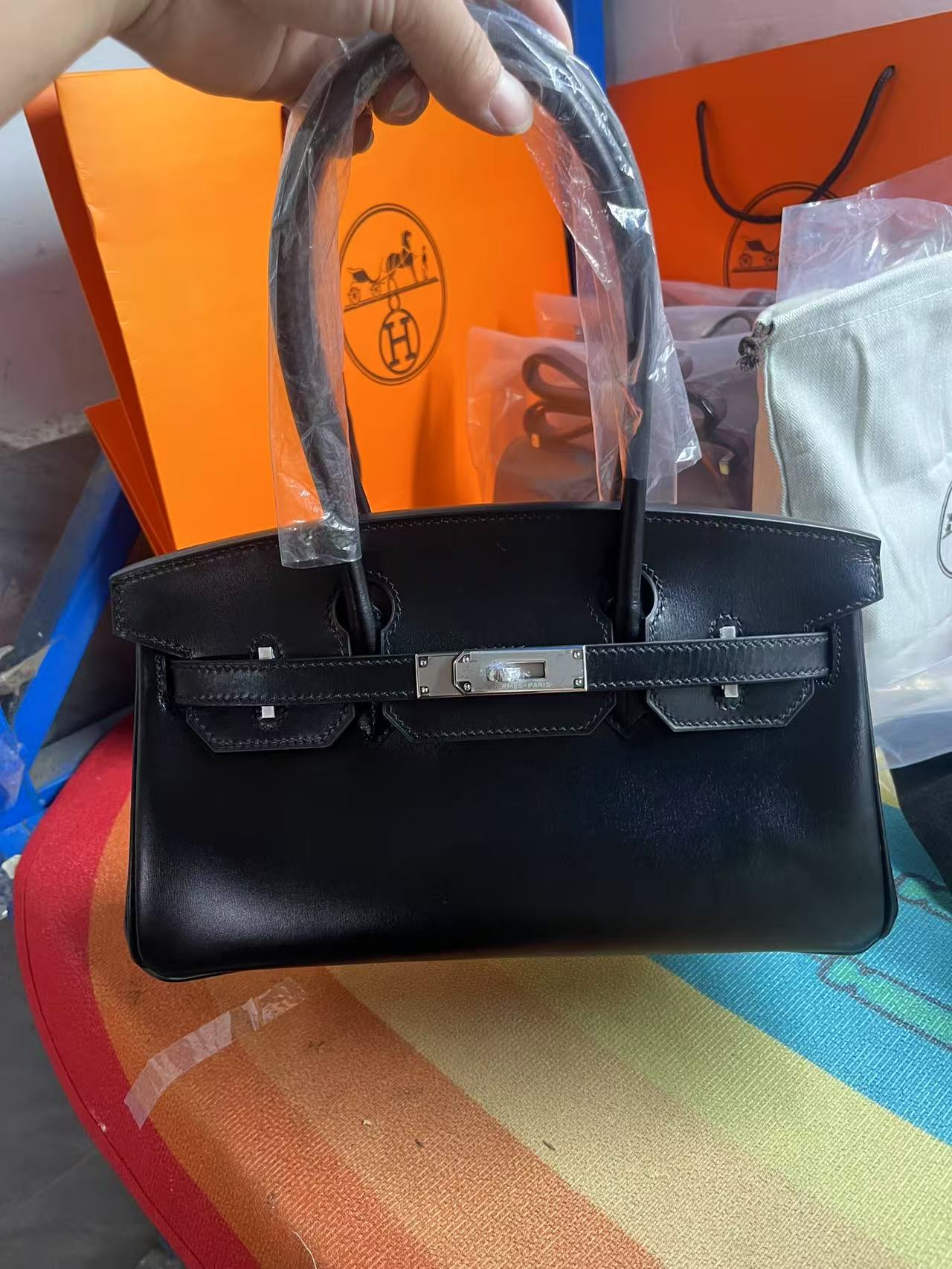 Foto real del pedido del cliente: Birkin 29, negro, hebilla plateada, piel box, hilo encerado a mano