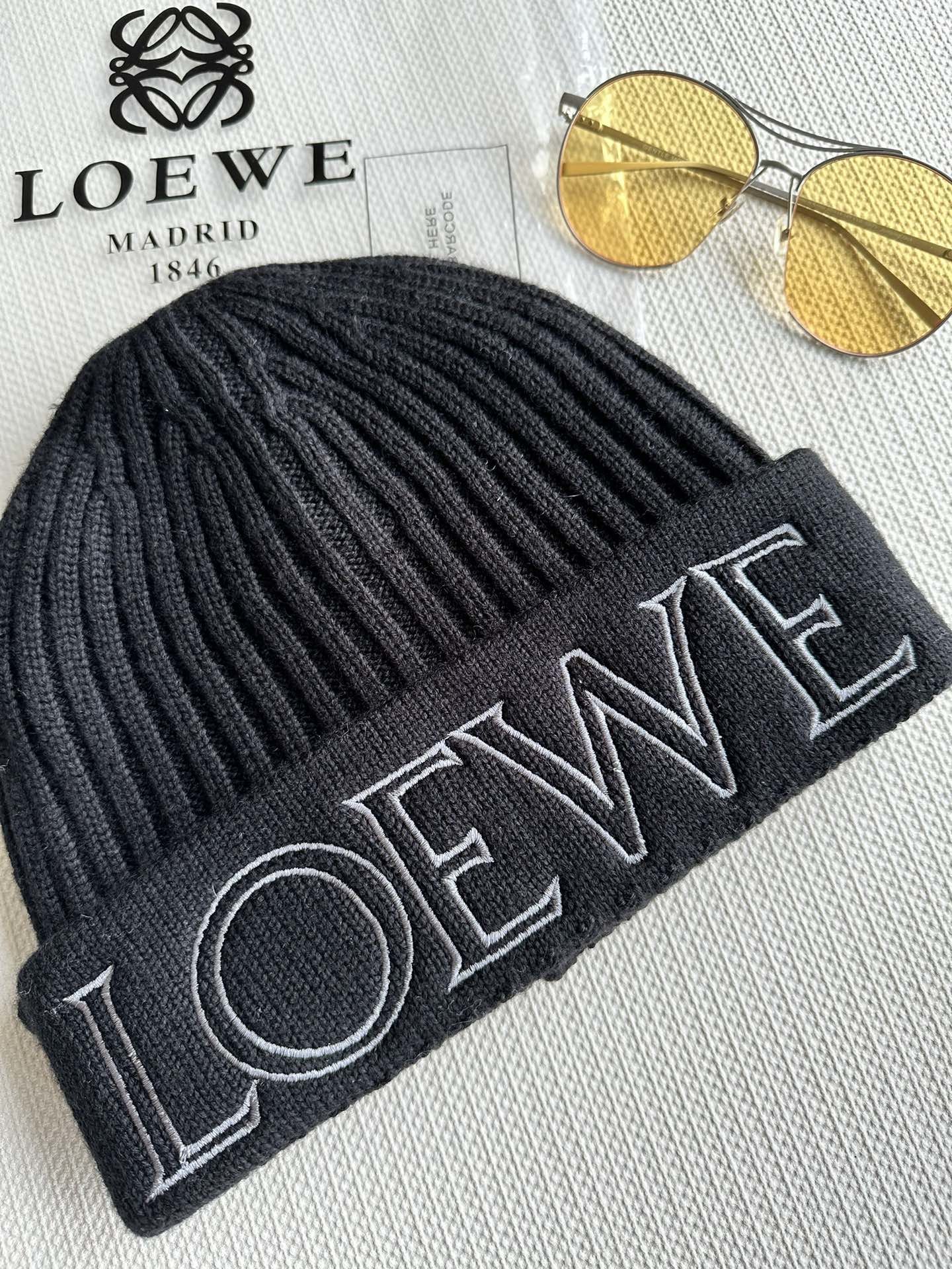 Loew*新款秋冬毛线帽秋冬必备单品杨幂同款️SizeF均码.