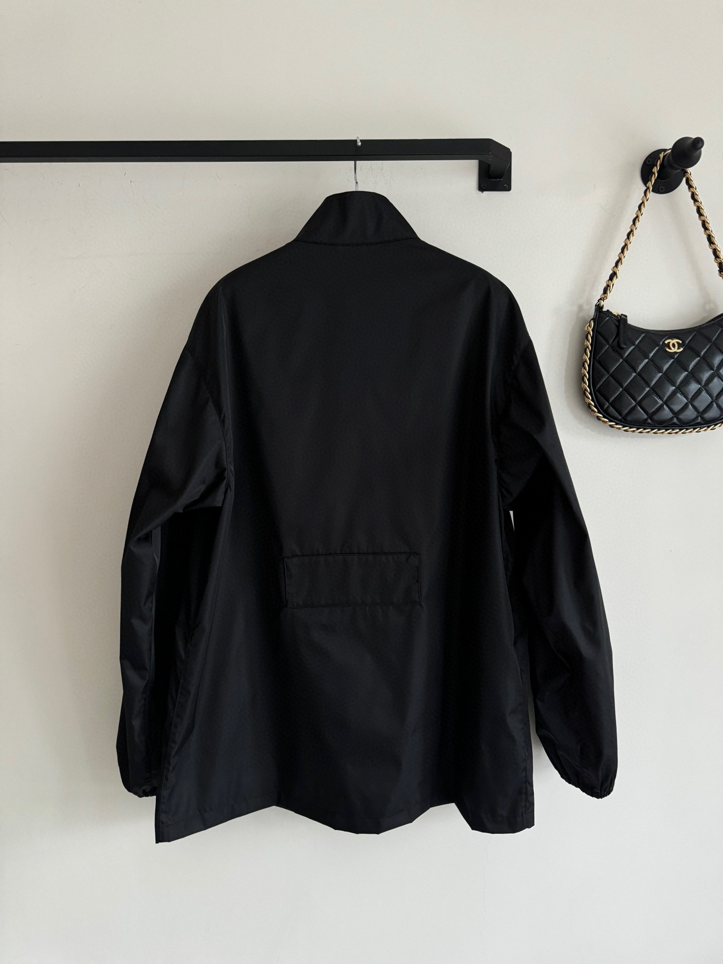 Versatile Woman’s Dress with New Prada Suit and Twirl Jacket for Exercise and Relaxation - 图片 2